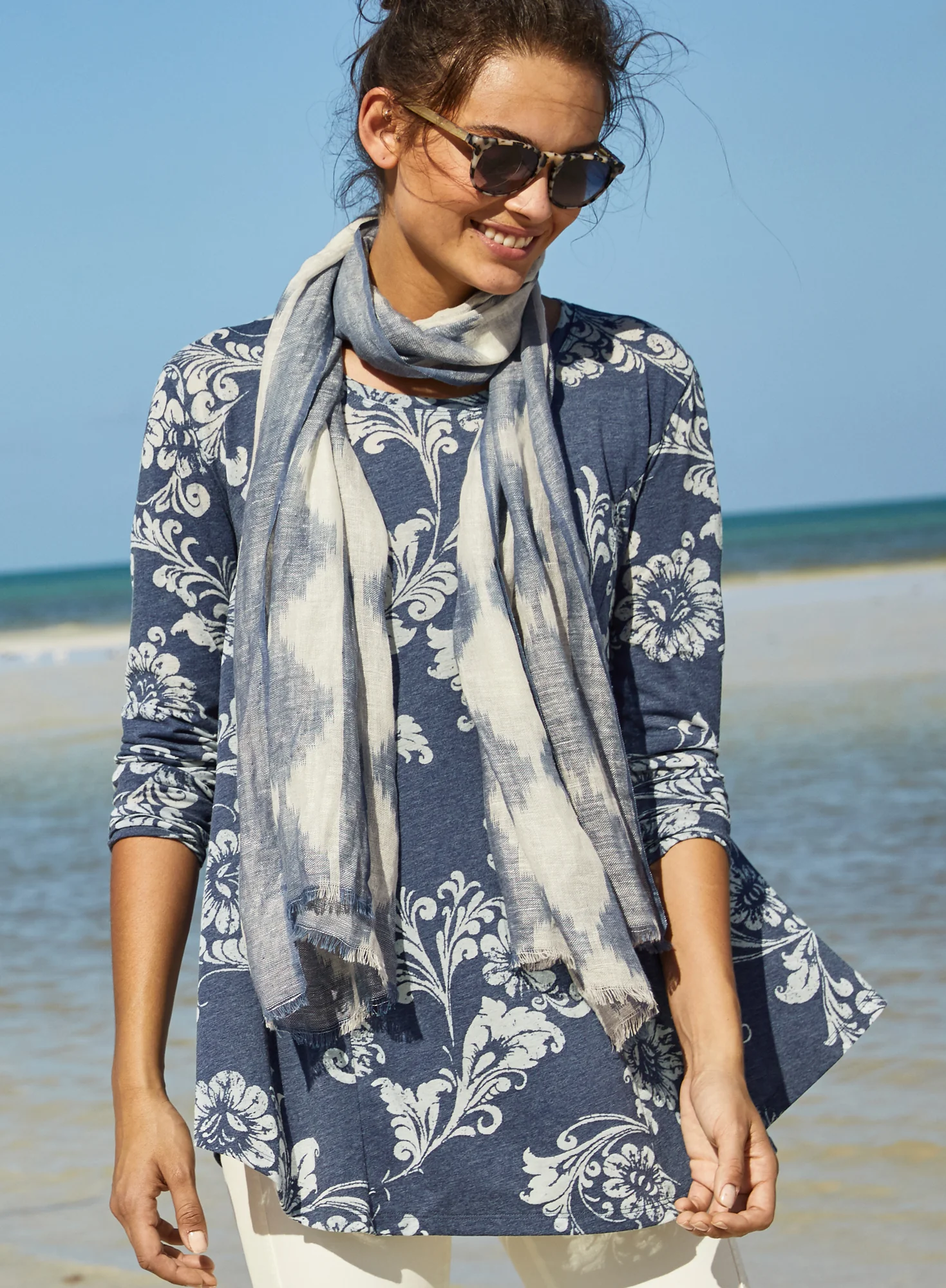 Acanthus Tunic - Image 5