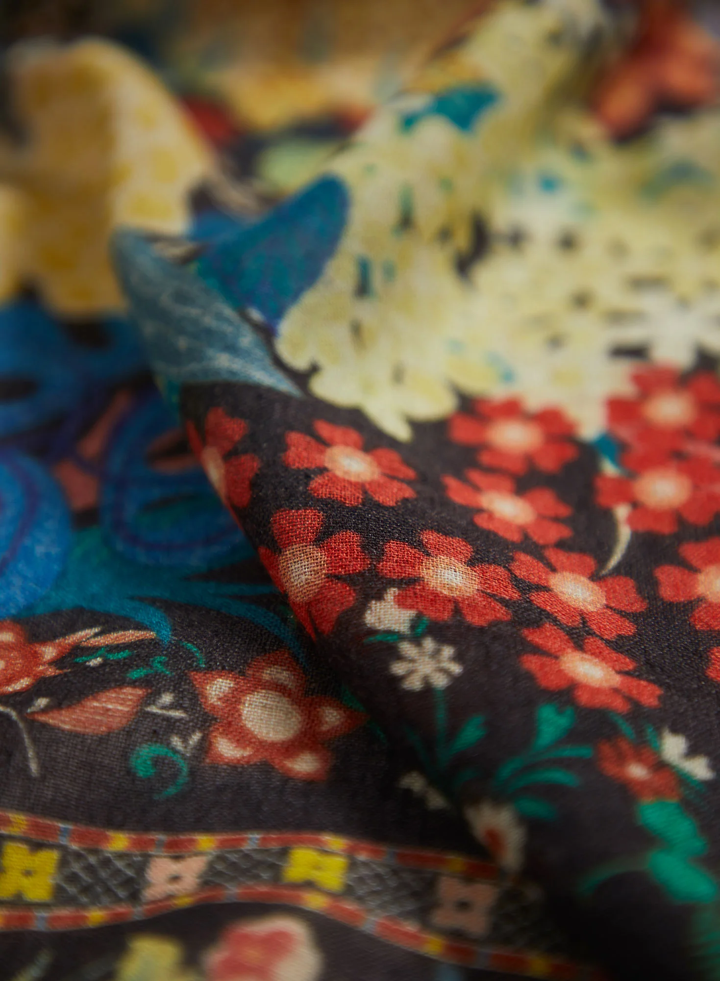 Ambrose Shawl - Image 2