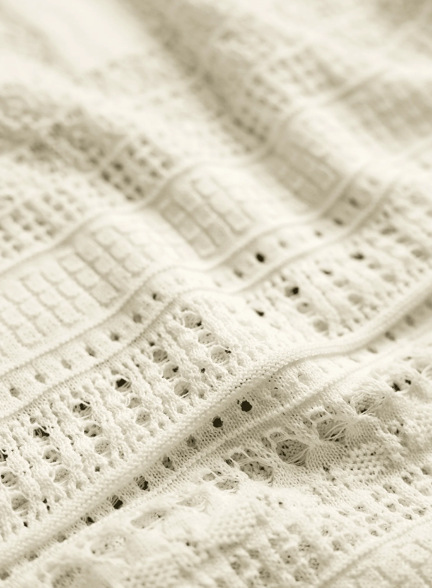 Apulia Lace Tunic - Image 3