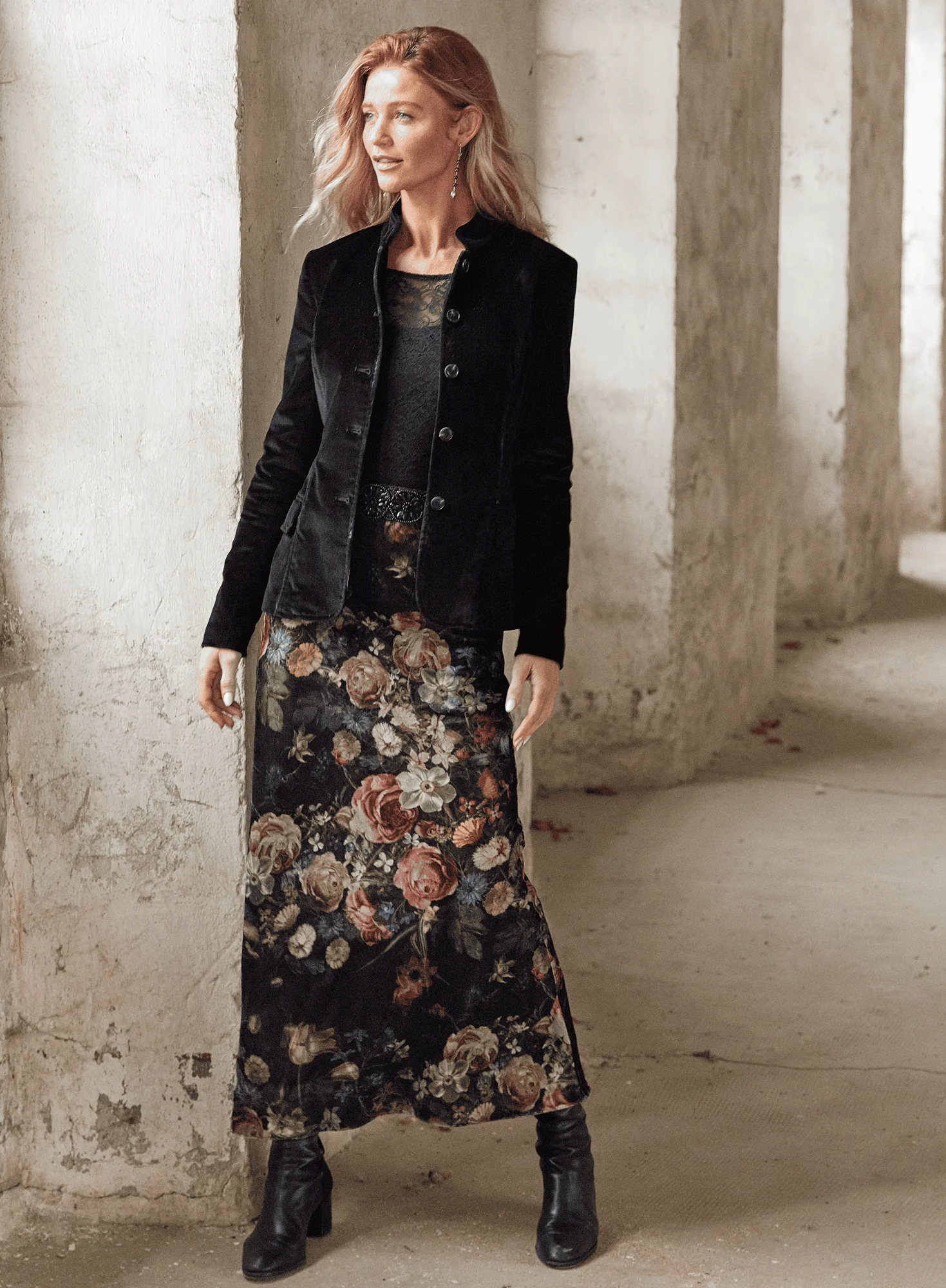 Ardennes Bias Velvet Skirt - Image 5