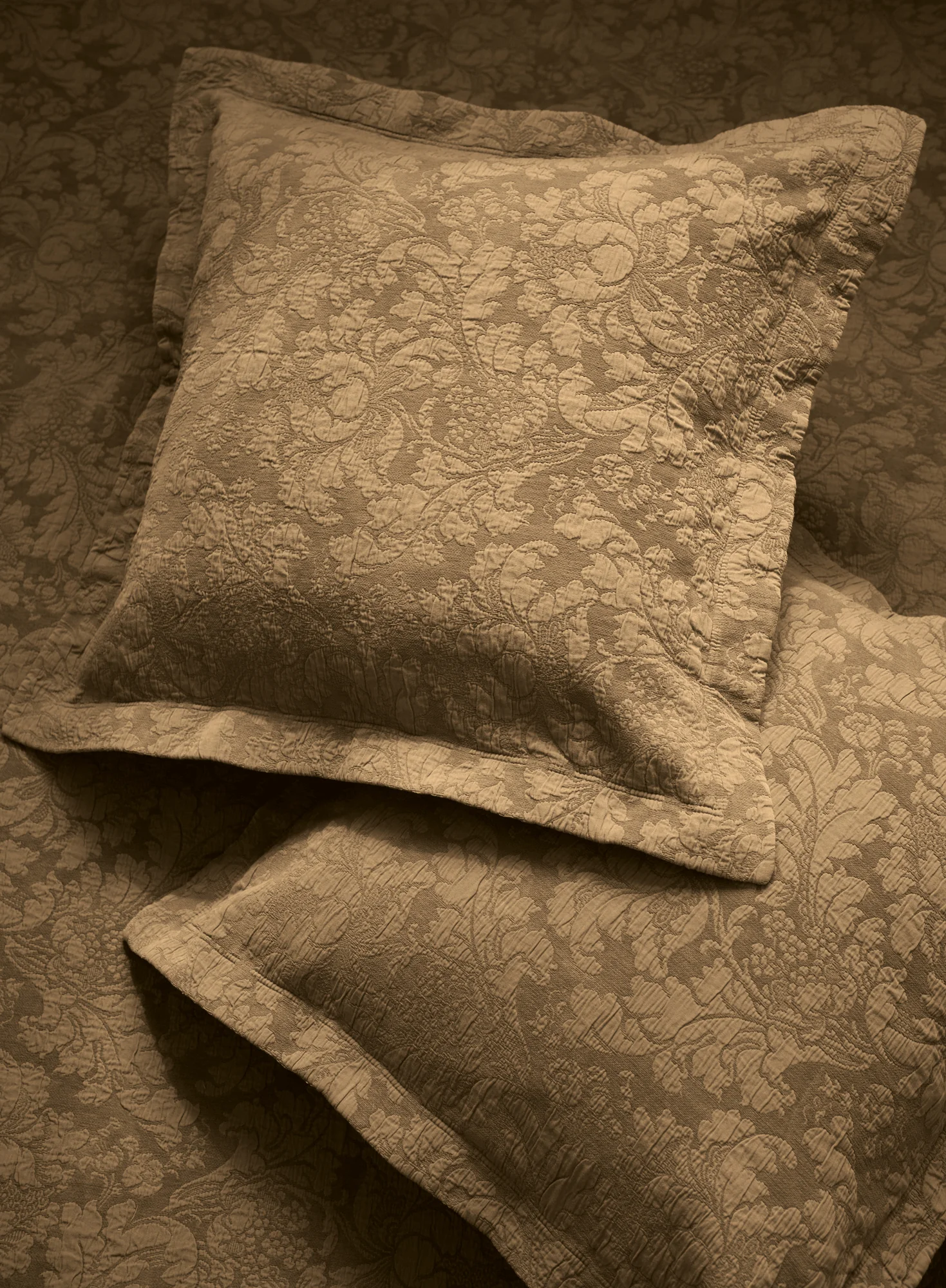 Arts And Crafts Floral Coverlet Set