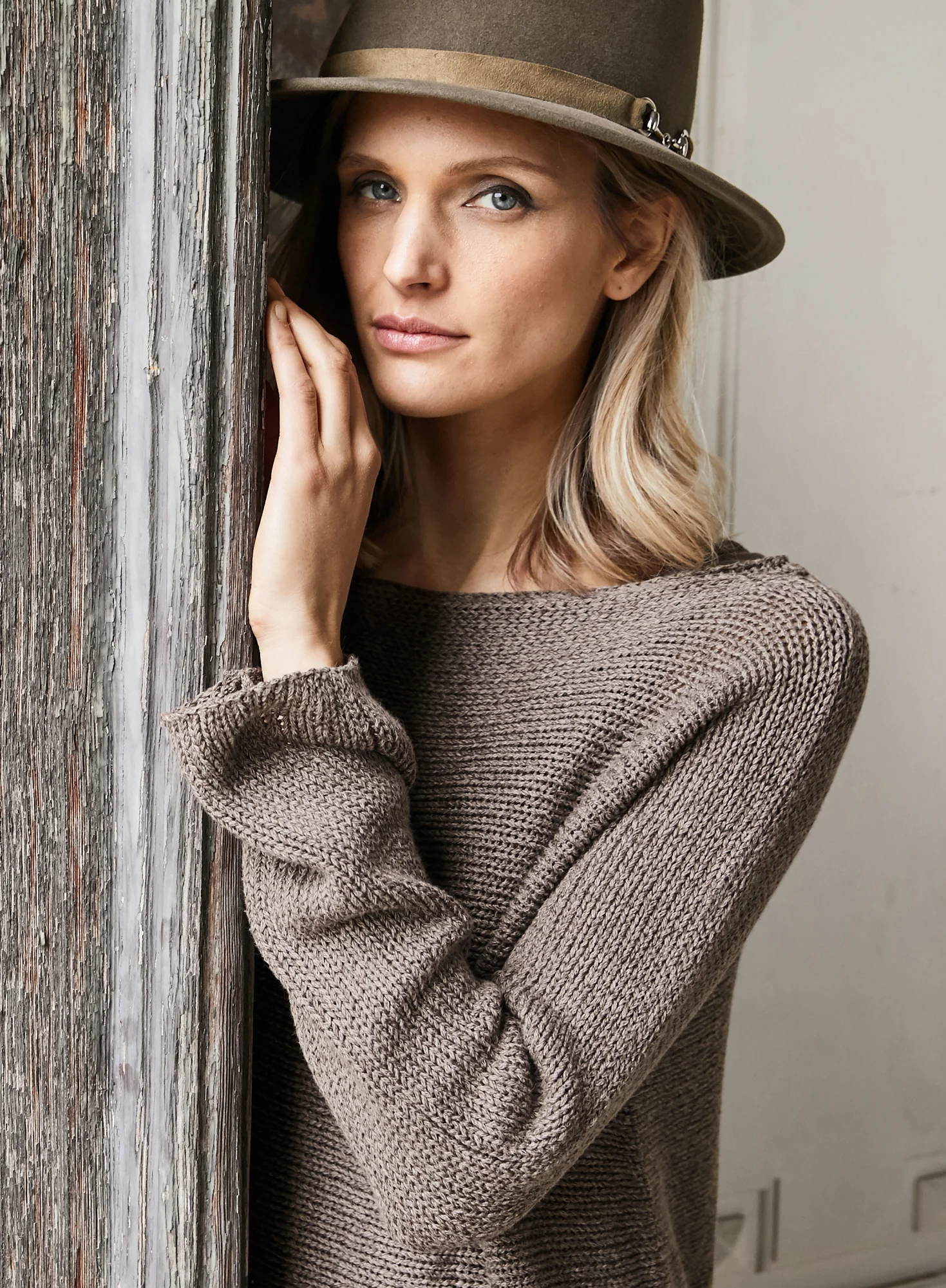 Astoria Pullover - Image 4