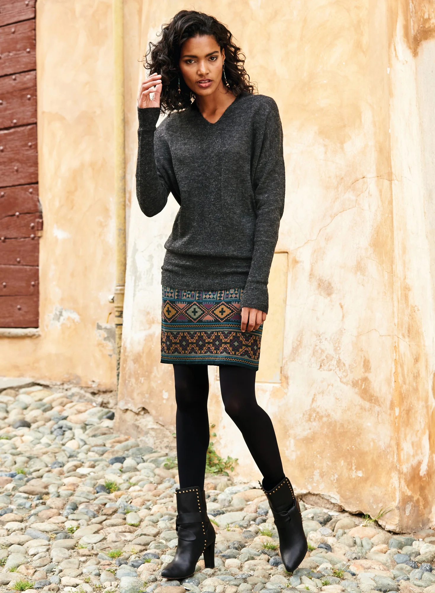 Atlas Short Skirt - Image 2