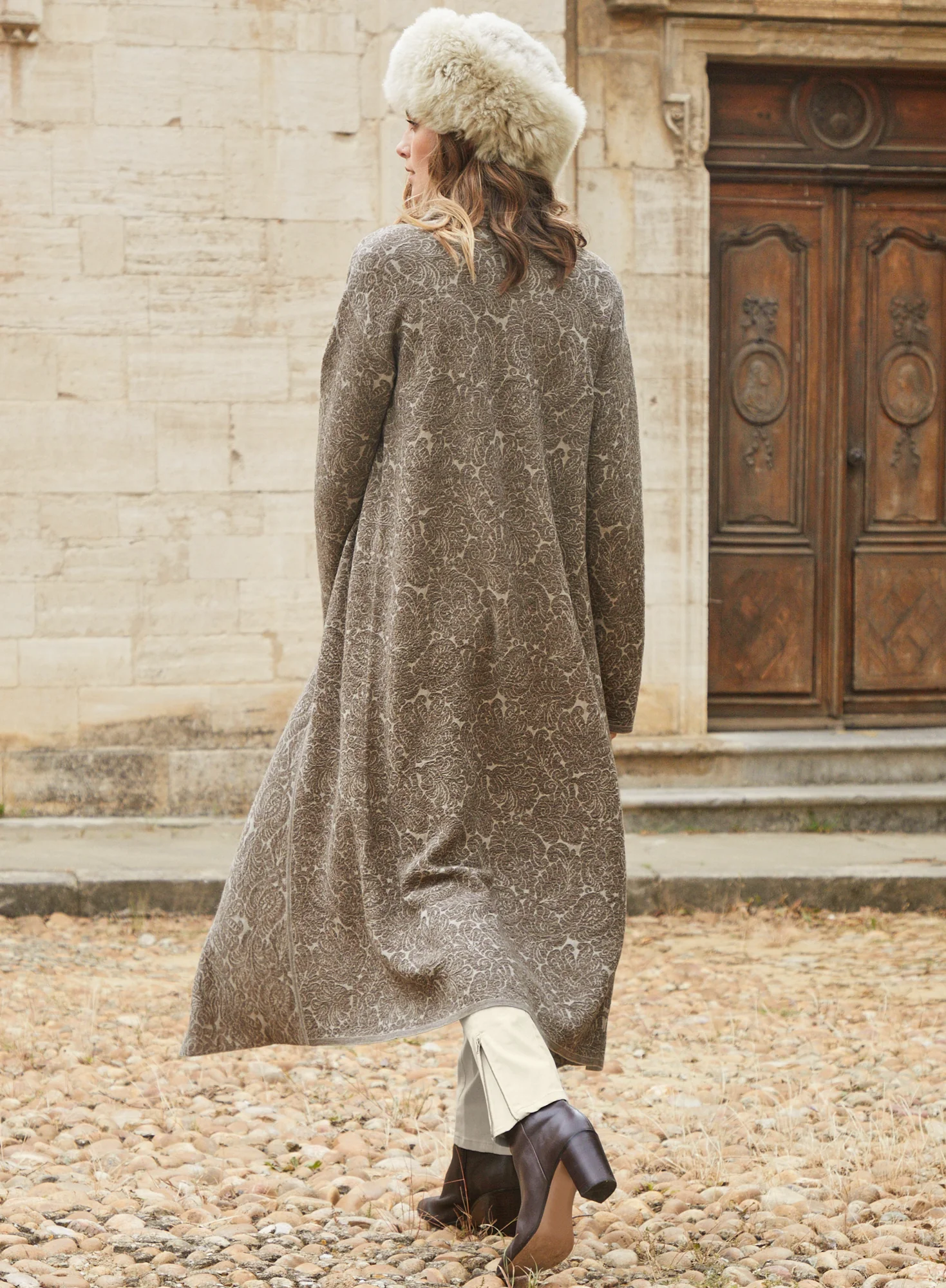 Avignon Knit Coat - Image 2