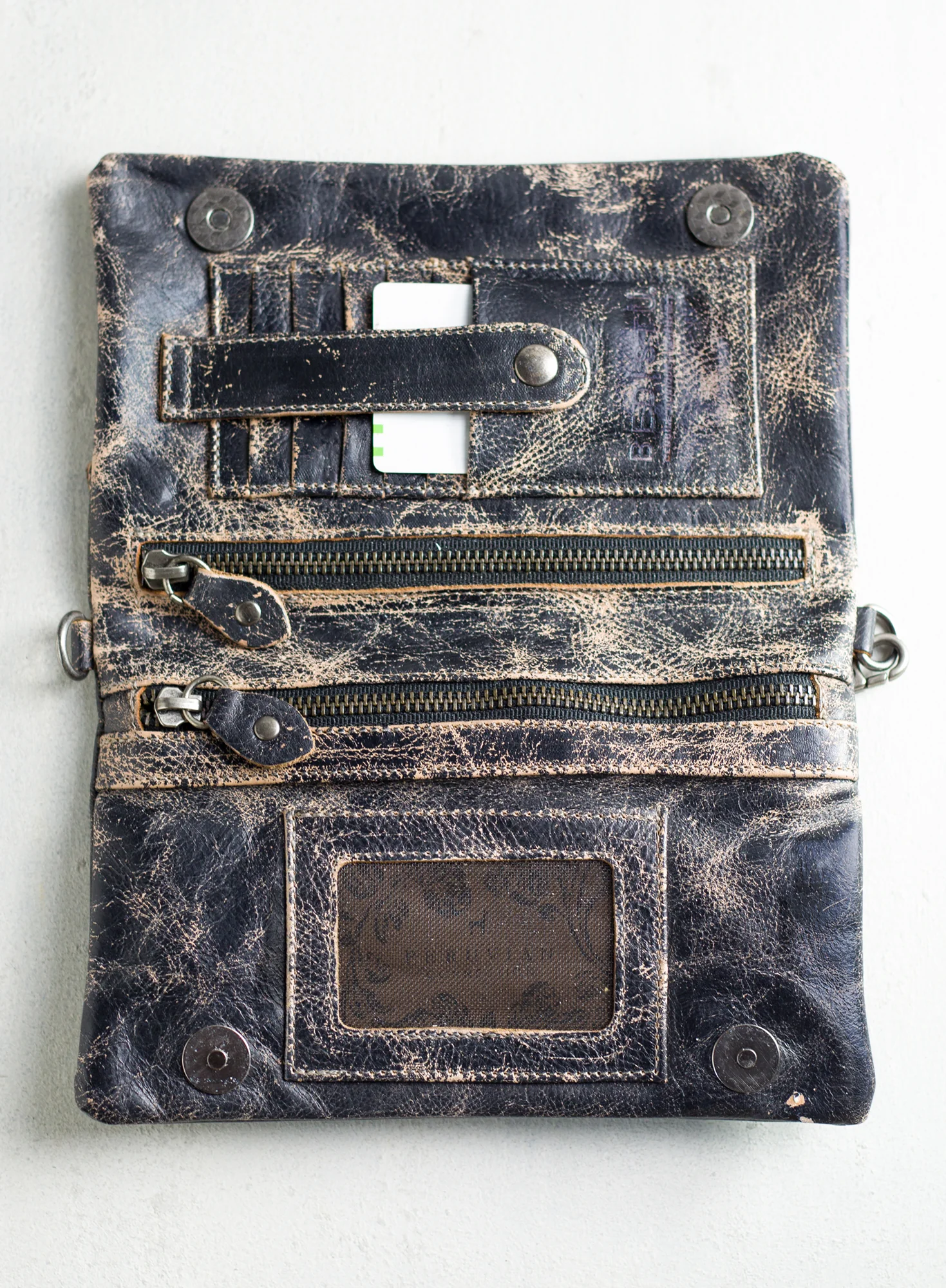 Avita Clutch/Wallet - Image 3