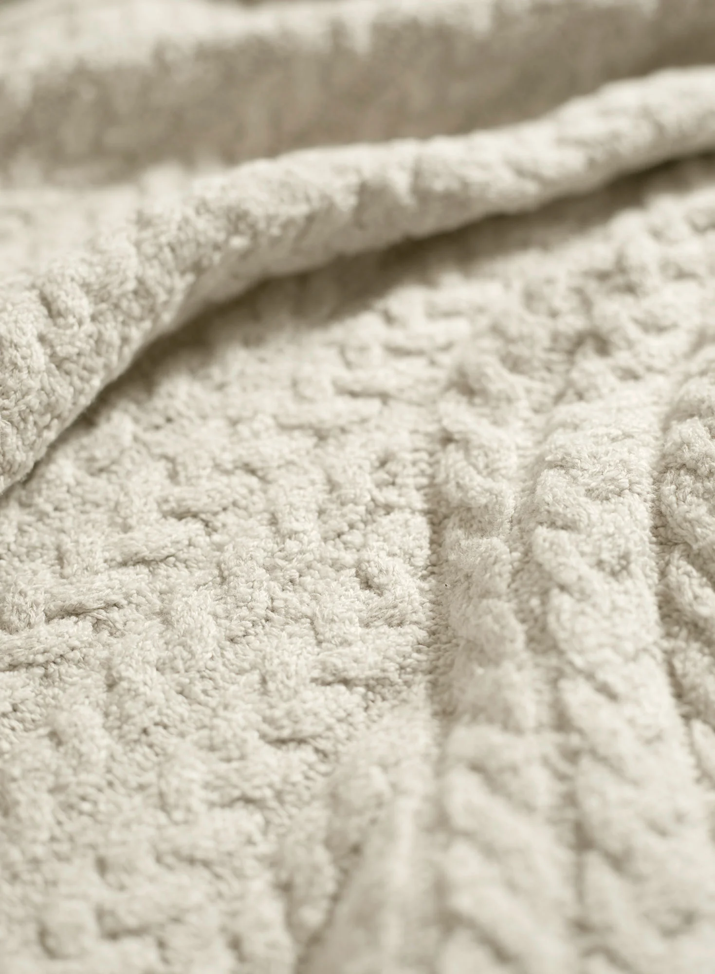 Bedford Pullover - Image 2