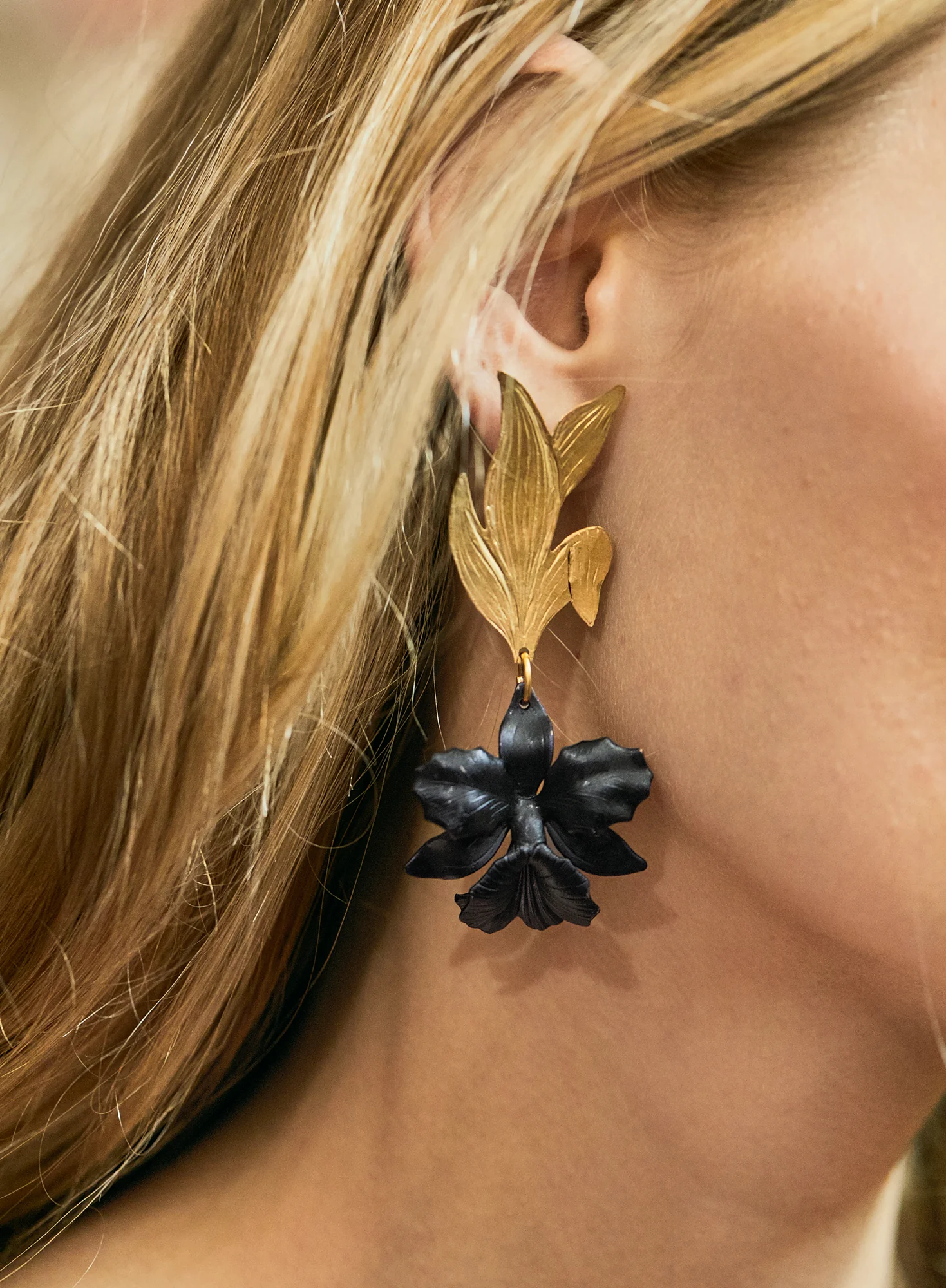 Black Orchid Earrings - Image 4