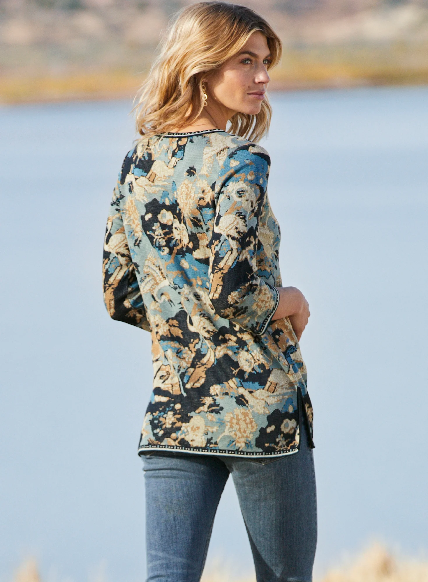 Blue Skies Tunic - Image 2