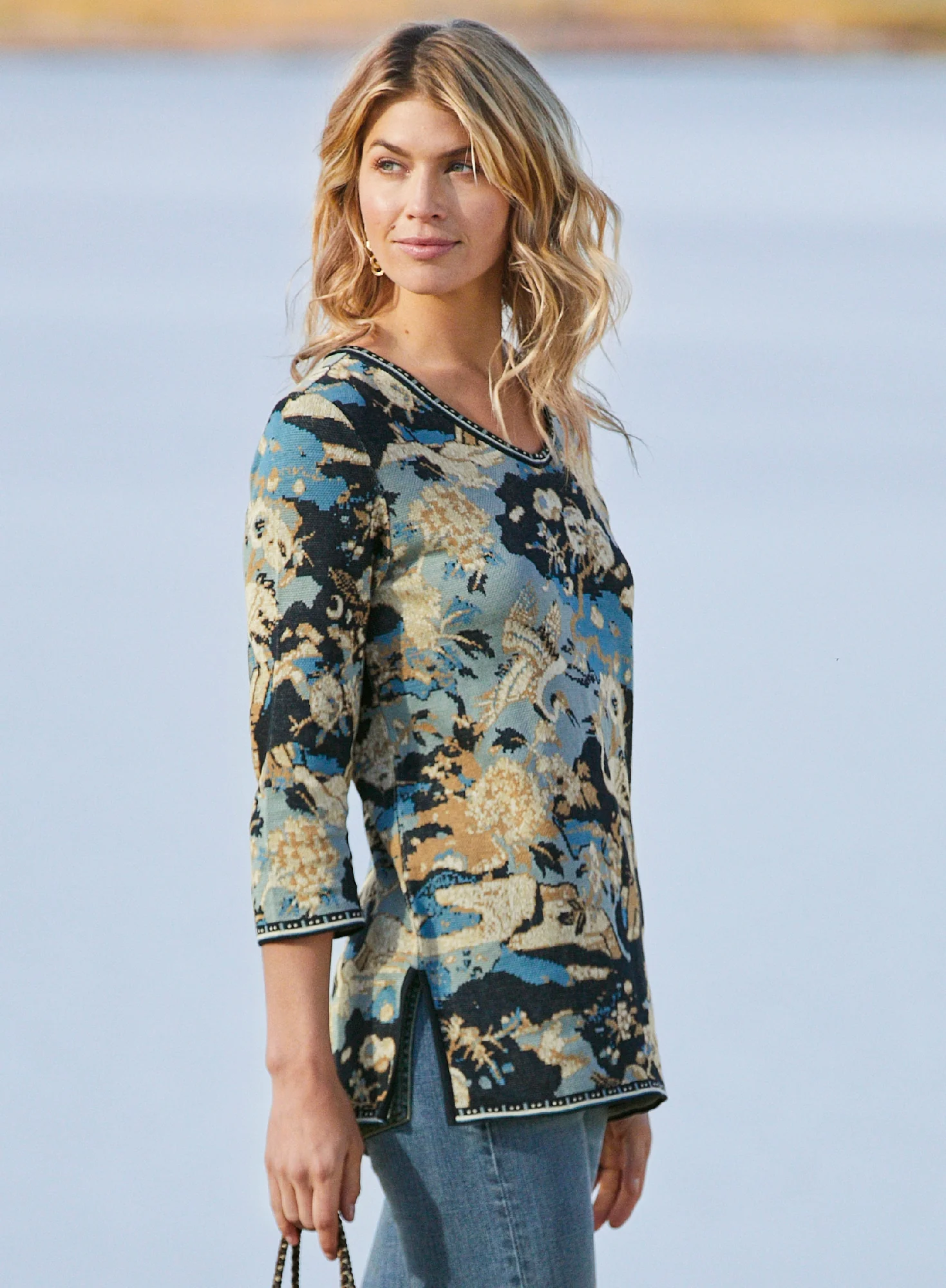 Blue Skies Tunic - Image 5