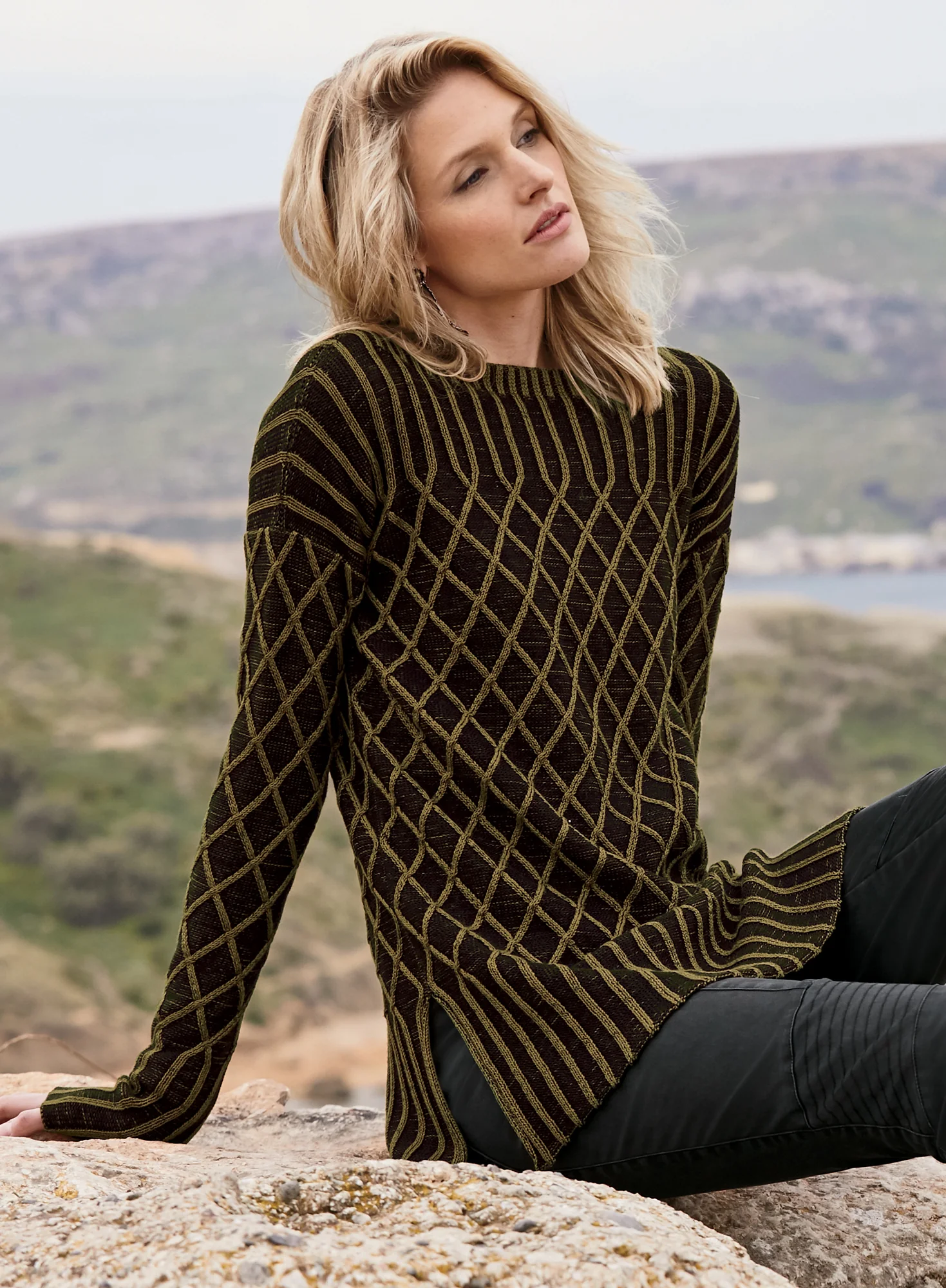 Cabled Trellis Tunic