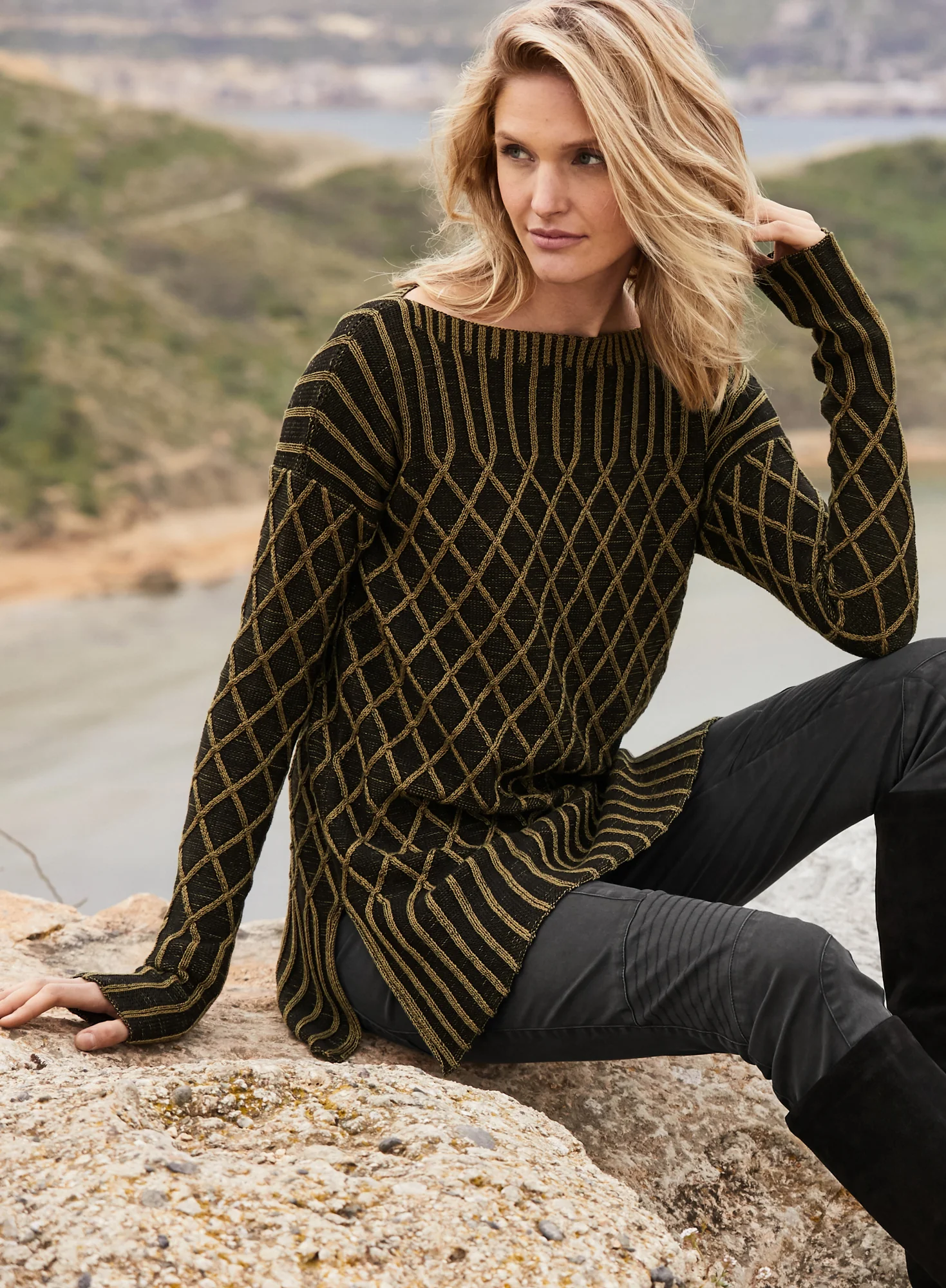 Cabled Trellis Tunic - Image 5