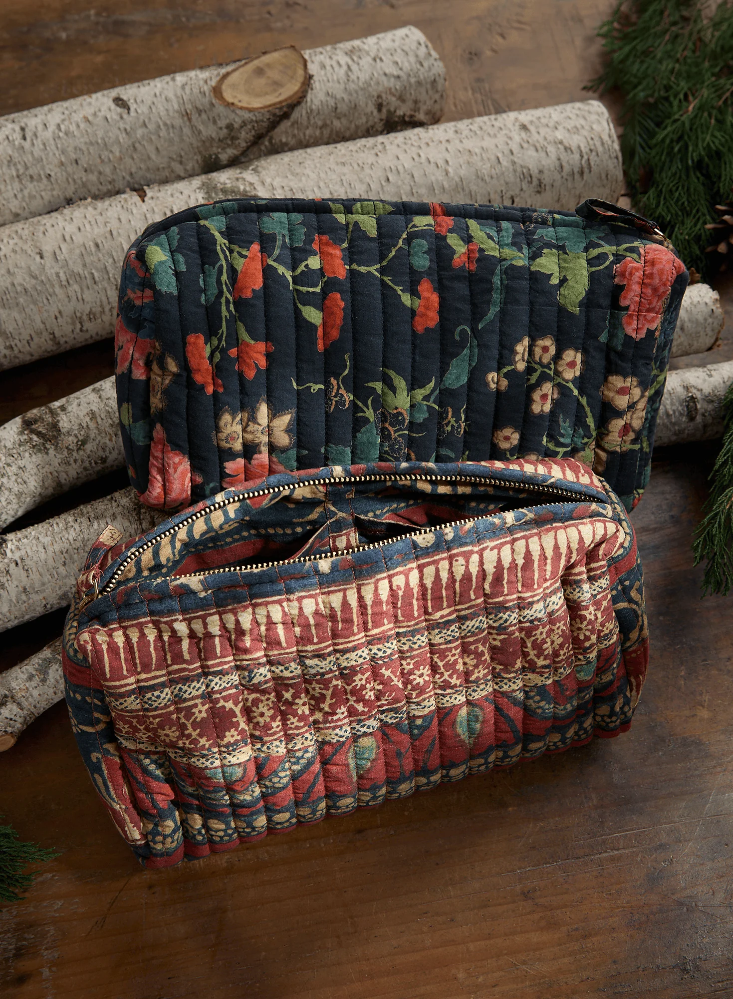Caravan Cosmetic Pouch - Image 2