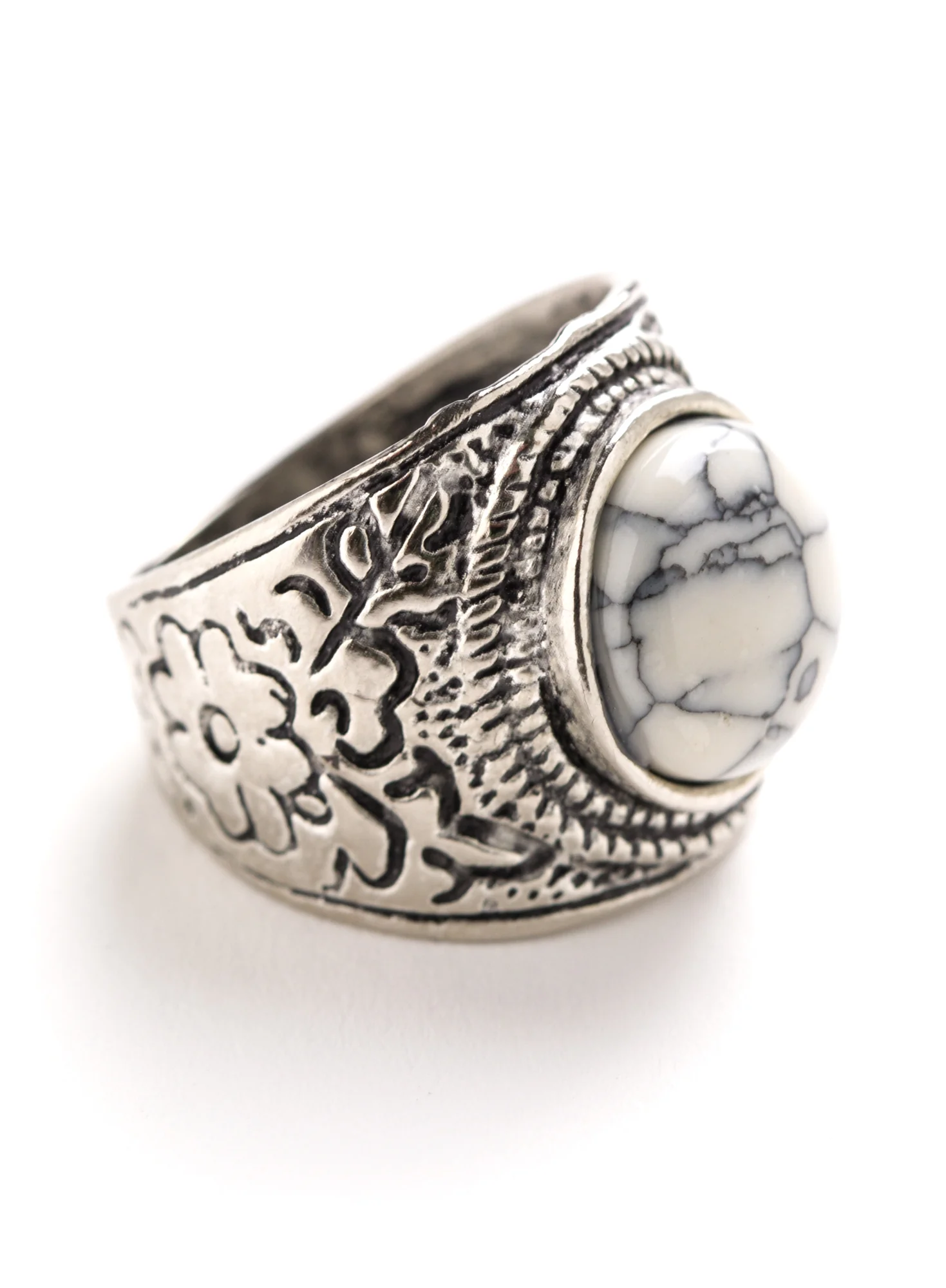 Carrara Cocktail Ring - Image 2