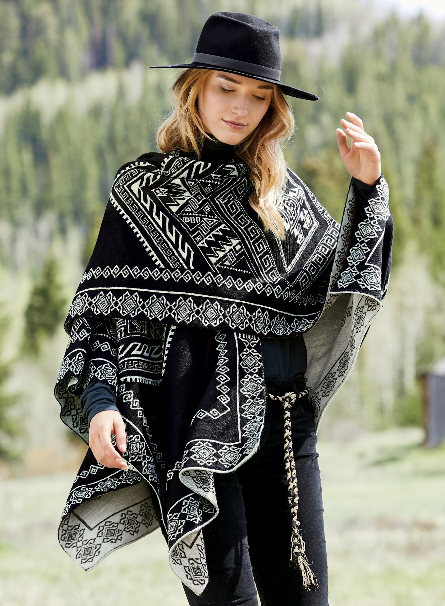 Chaski Reversible Ruana