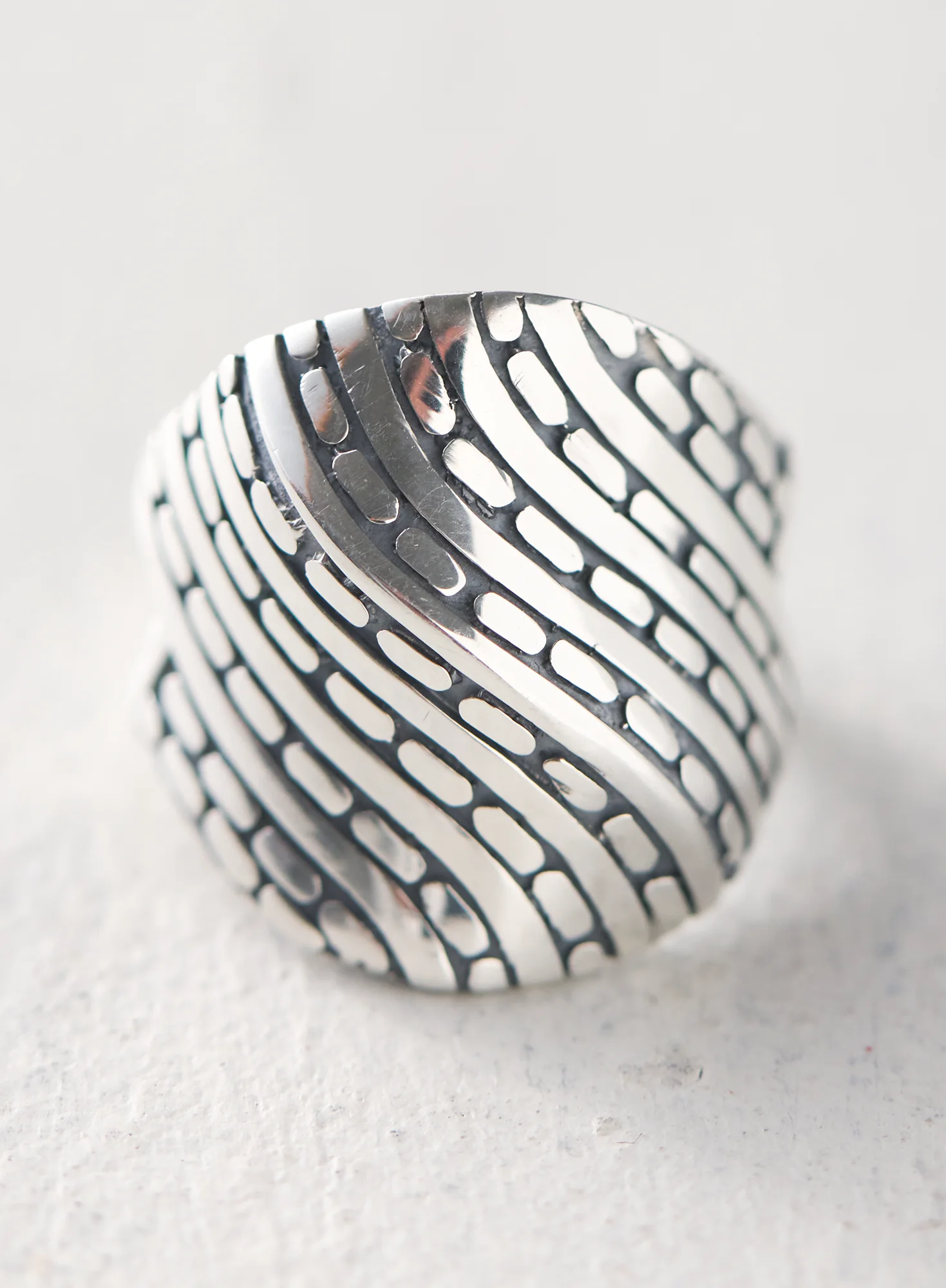 Chavin Ring - Image 3