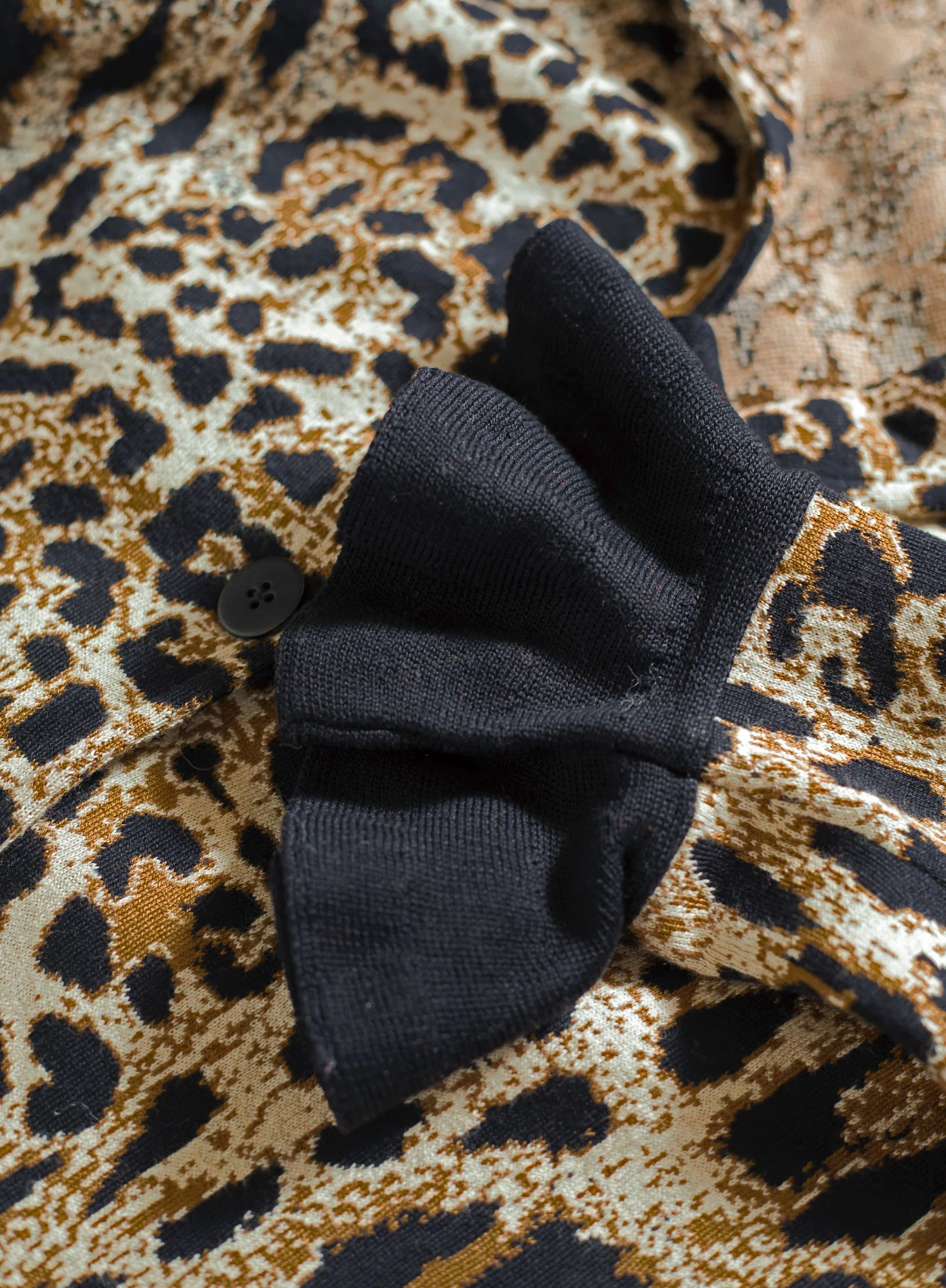 Cheetah Knit Jacket - Image 3