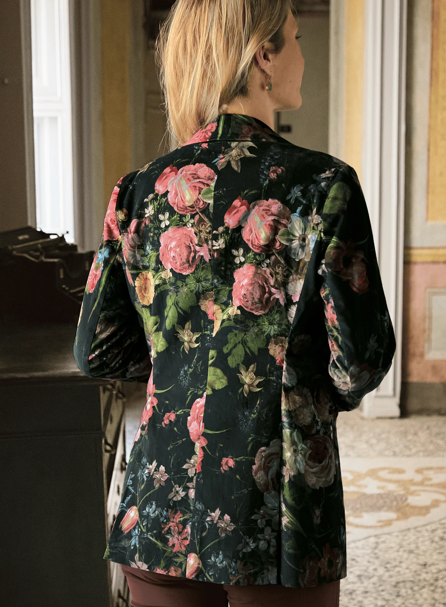 Chiaroscuro Blazer - Image 2