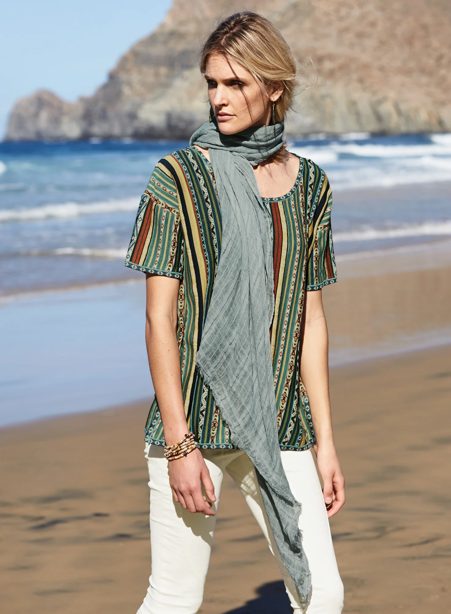 Chinchero Pullover - Image 2