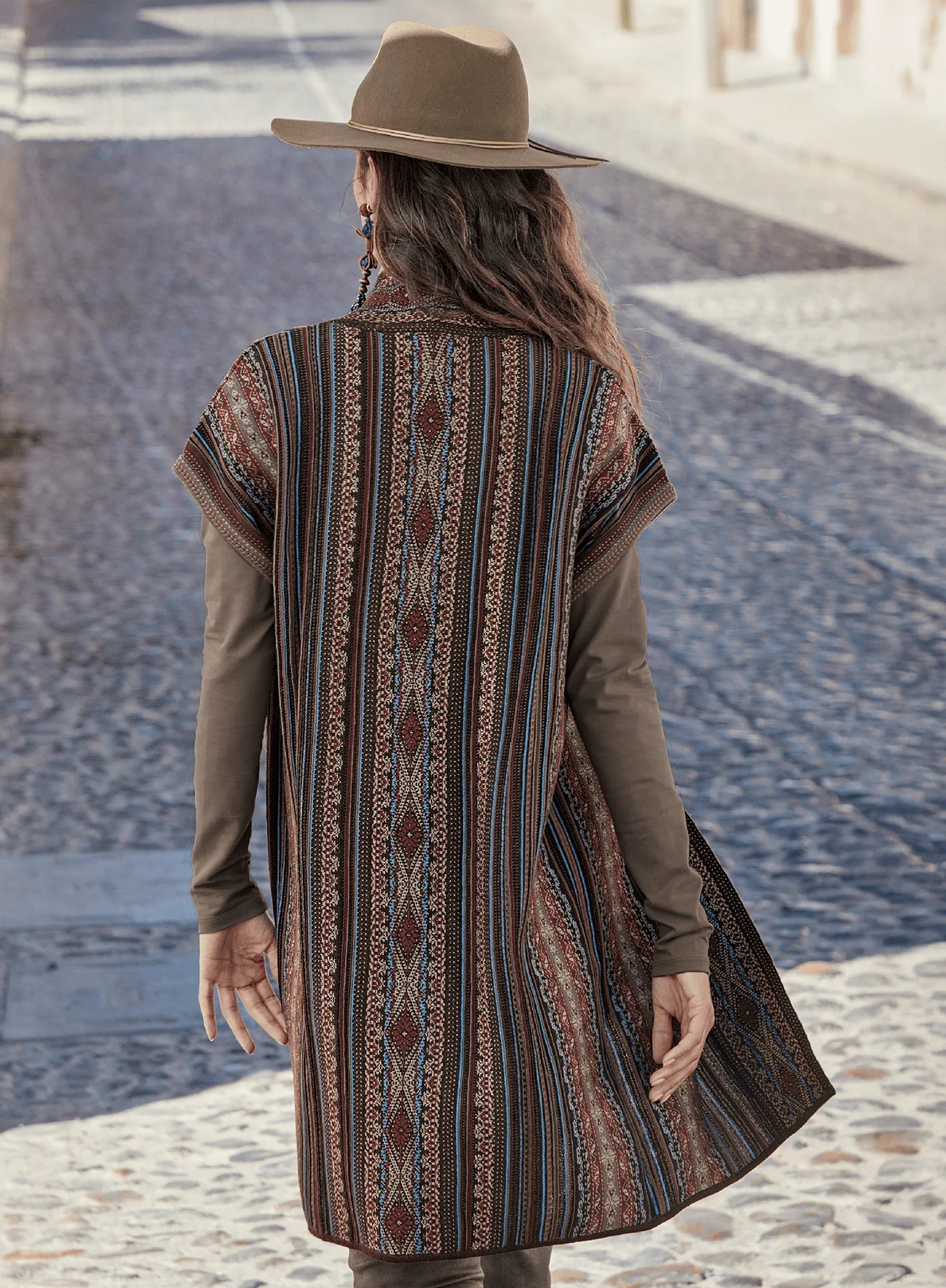 Chumbivilcas Vest - Image 2