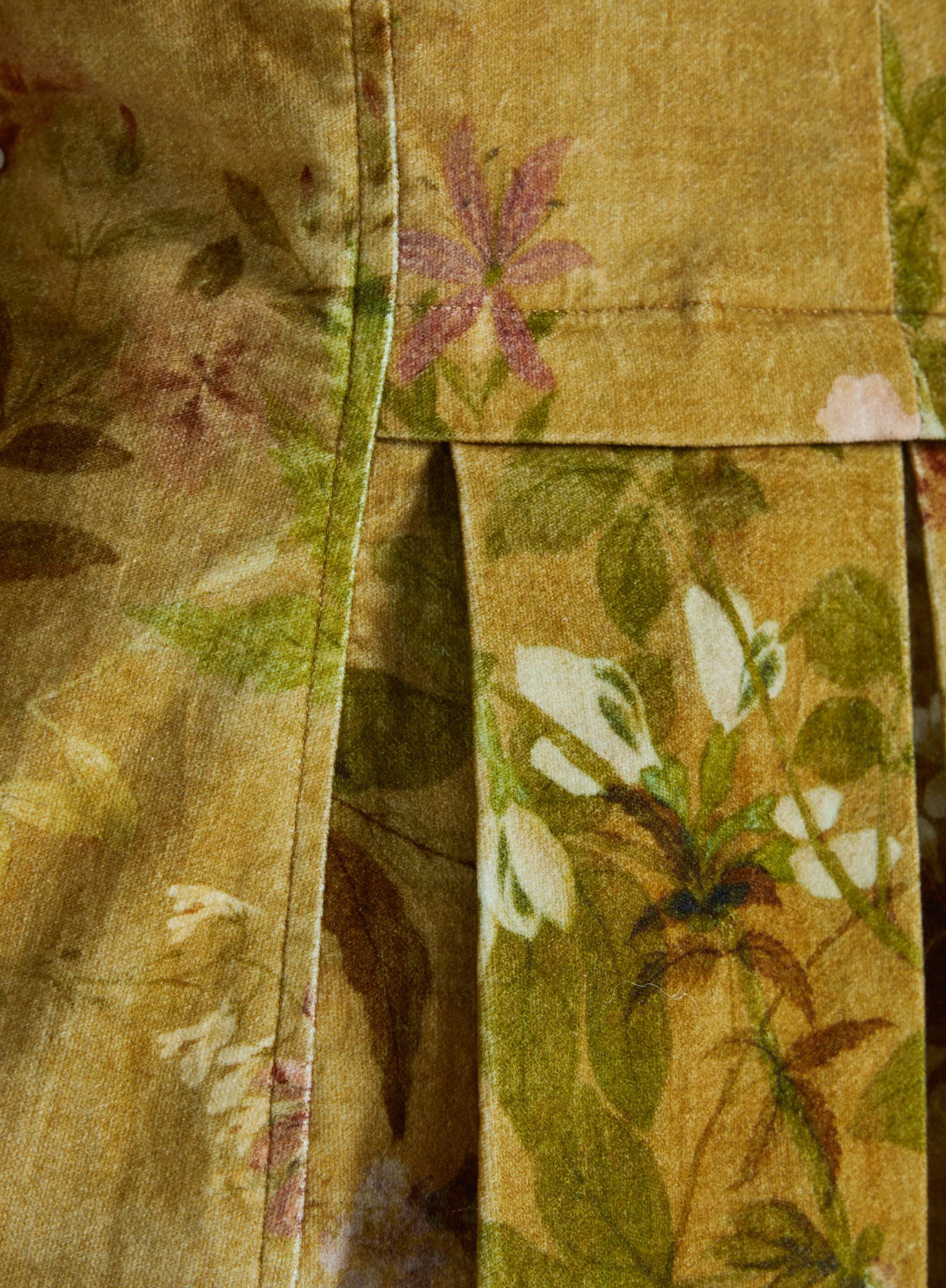 Courtiers Jacket - Image 7