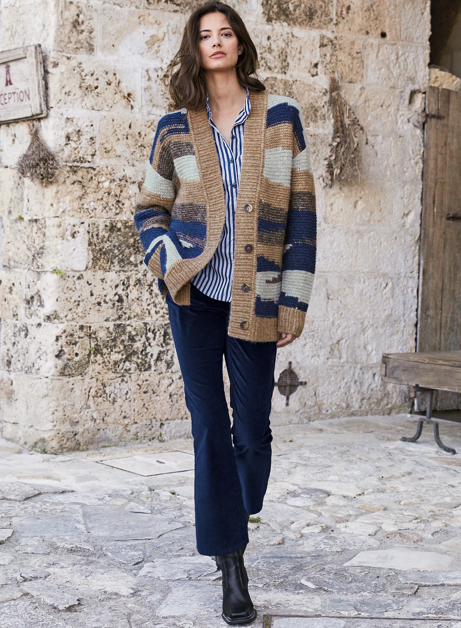 Cropped Velveteen Jeans - Image 6