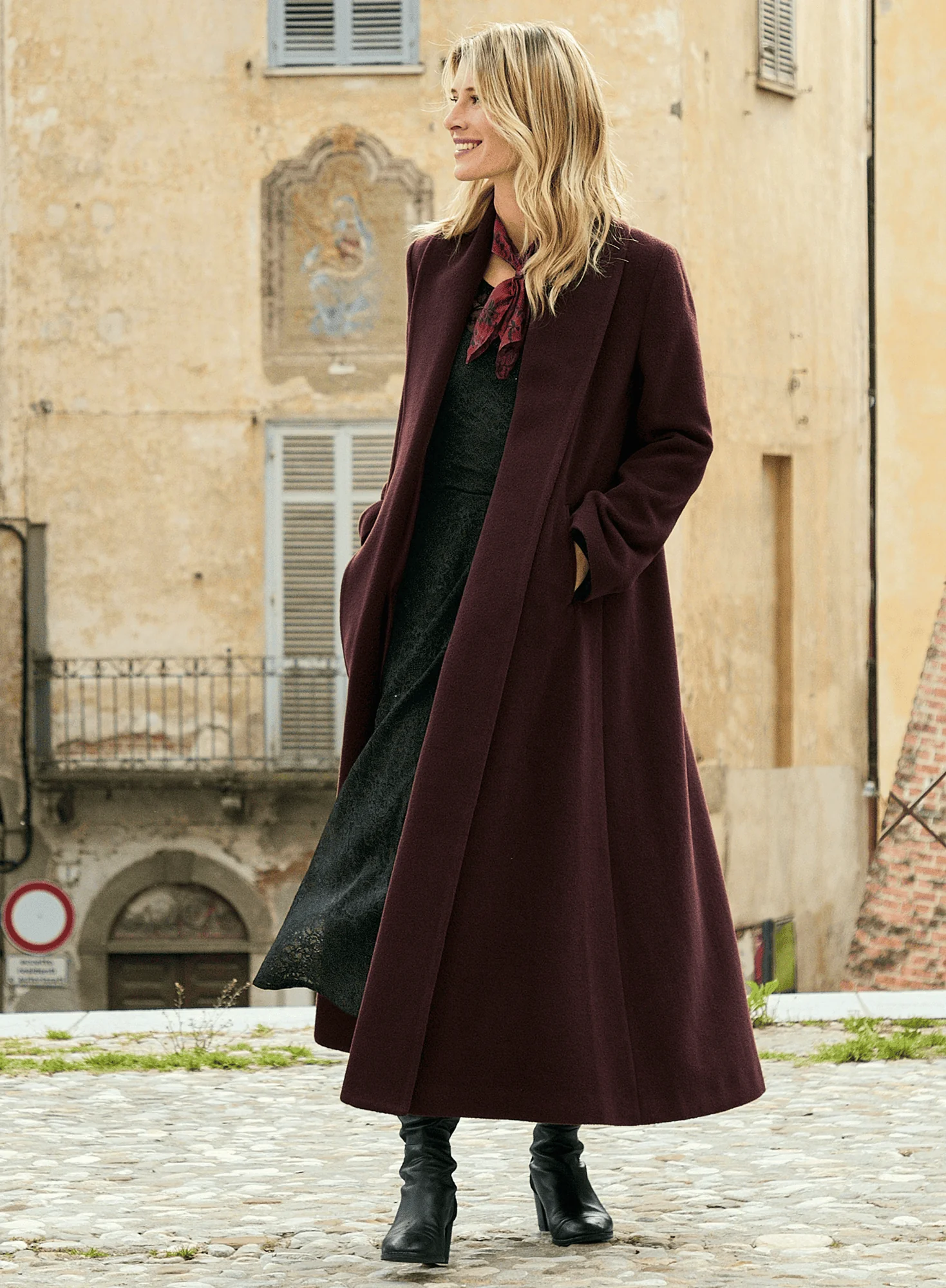 Decades Coat