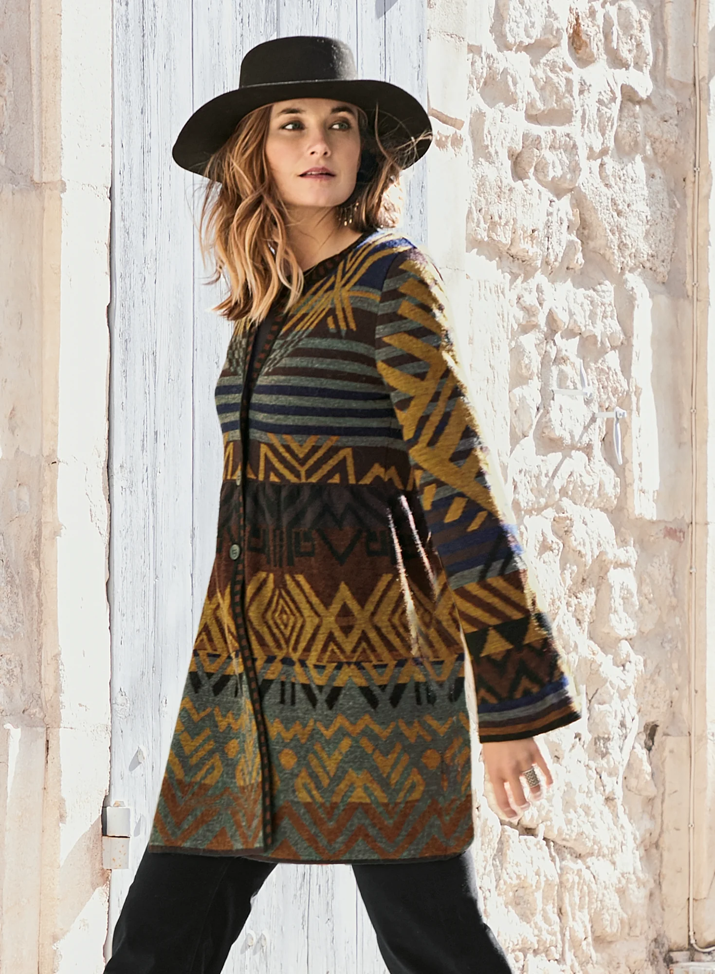 Durango Knit Jacket - Image 3