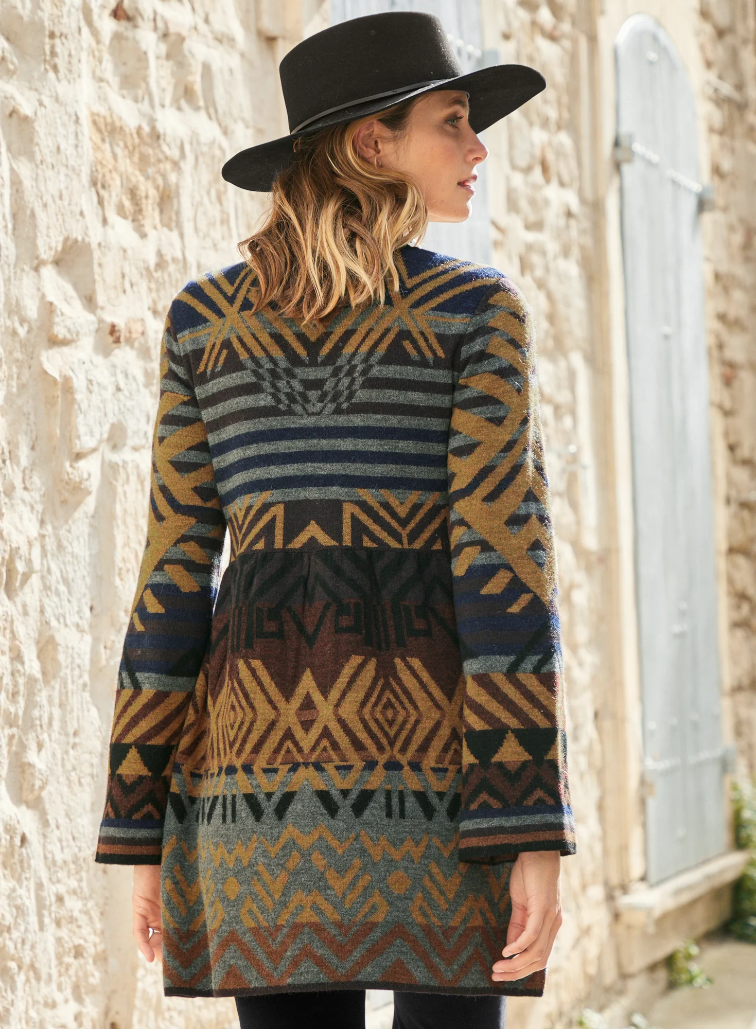 Durango Knit Jacket - Image 4