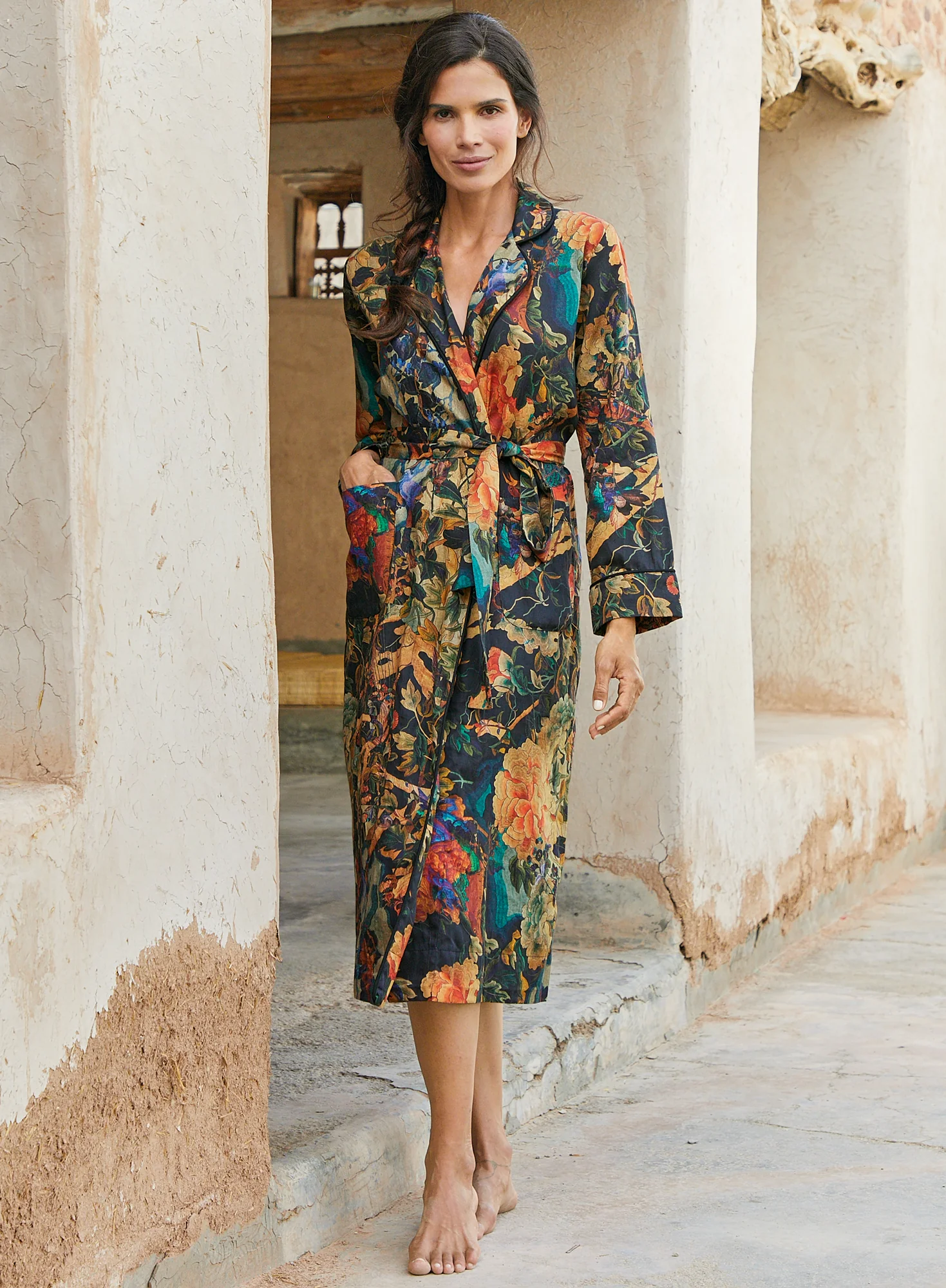 Dynasty Floral Robe - Image 5