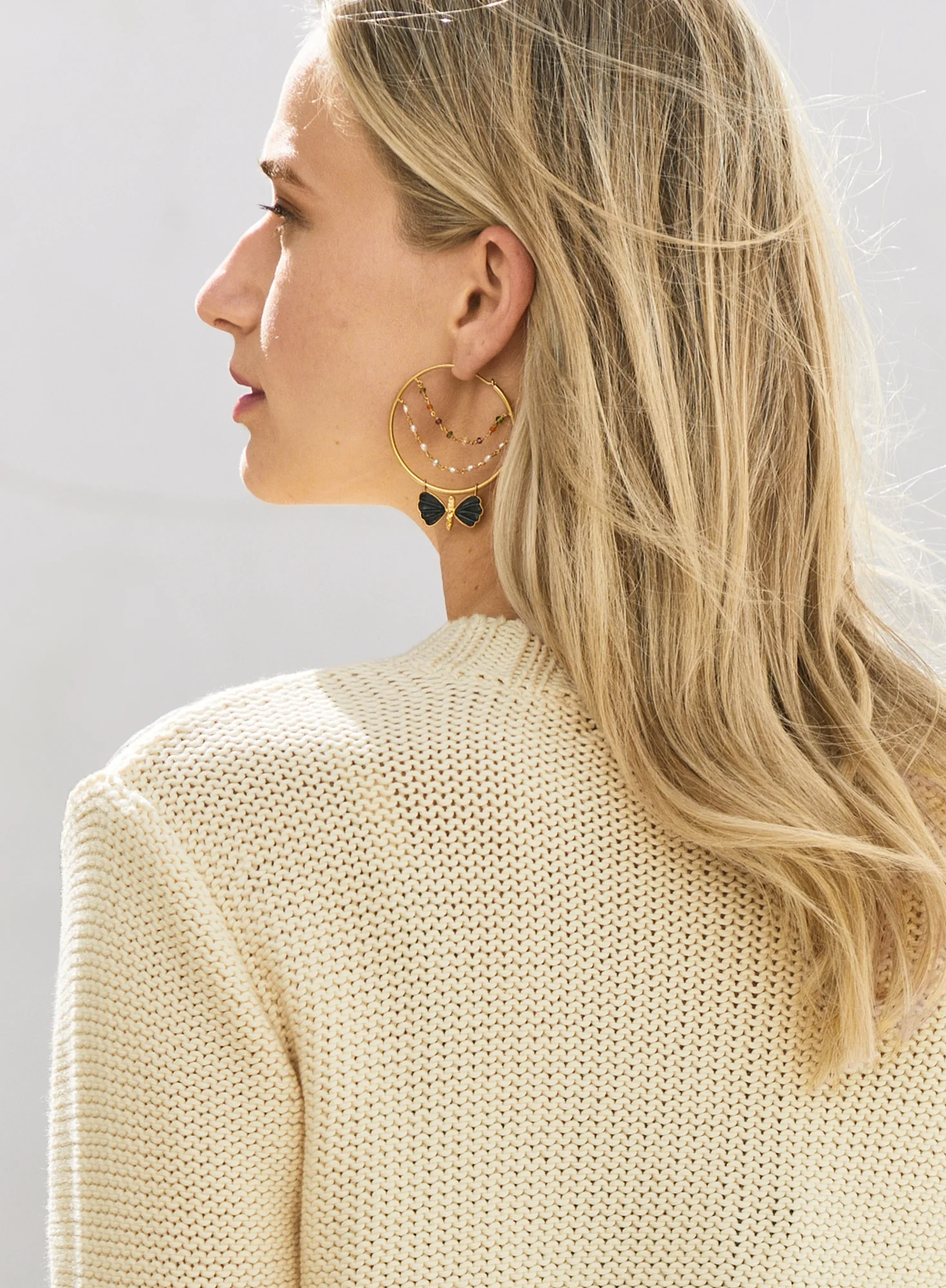 Farfalla Hoop Earrings - Image 4