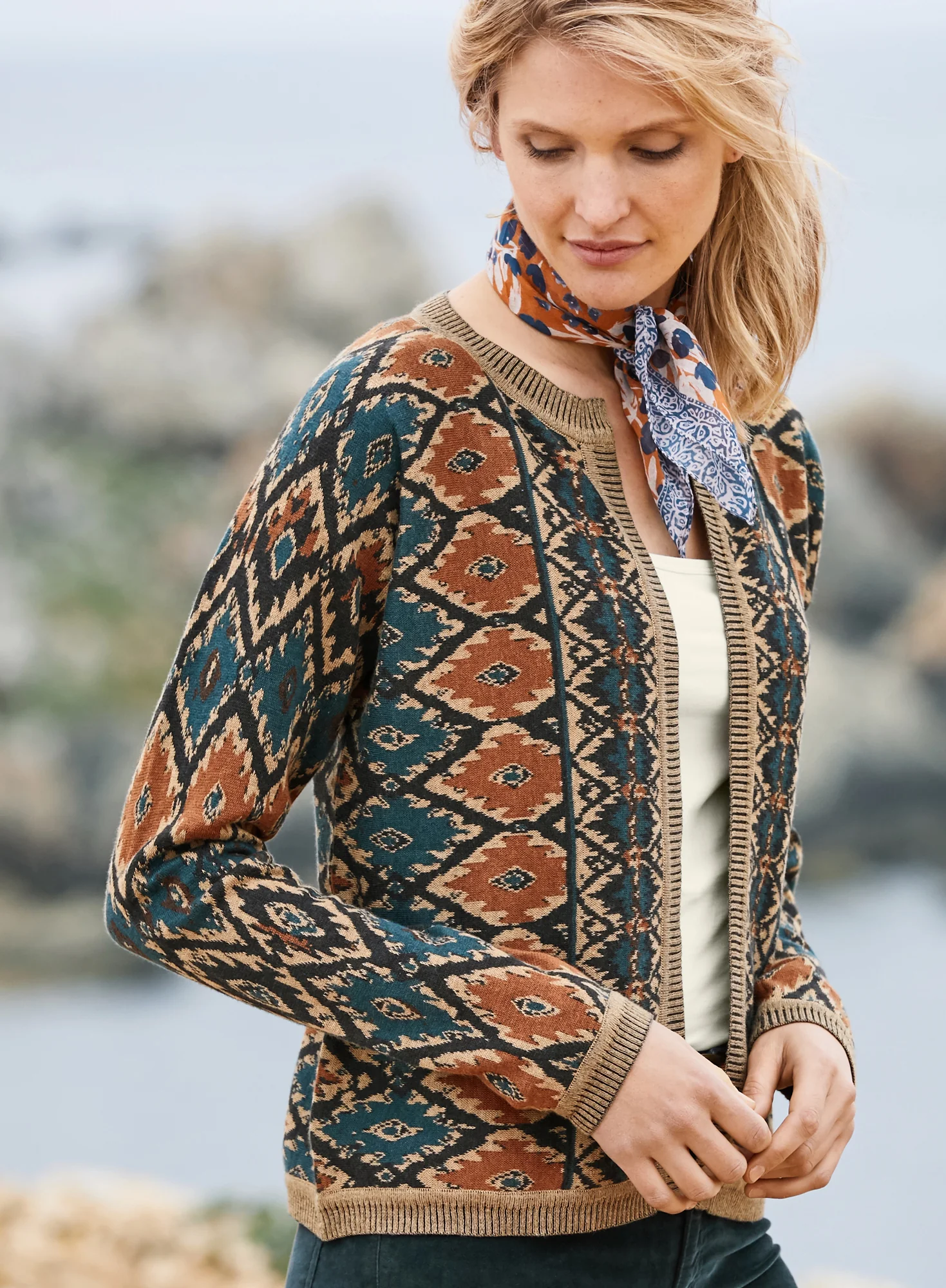 Floralinda Bandana - Image 5
