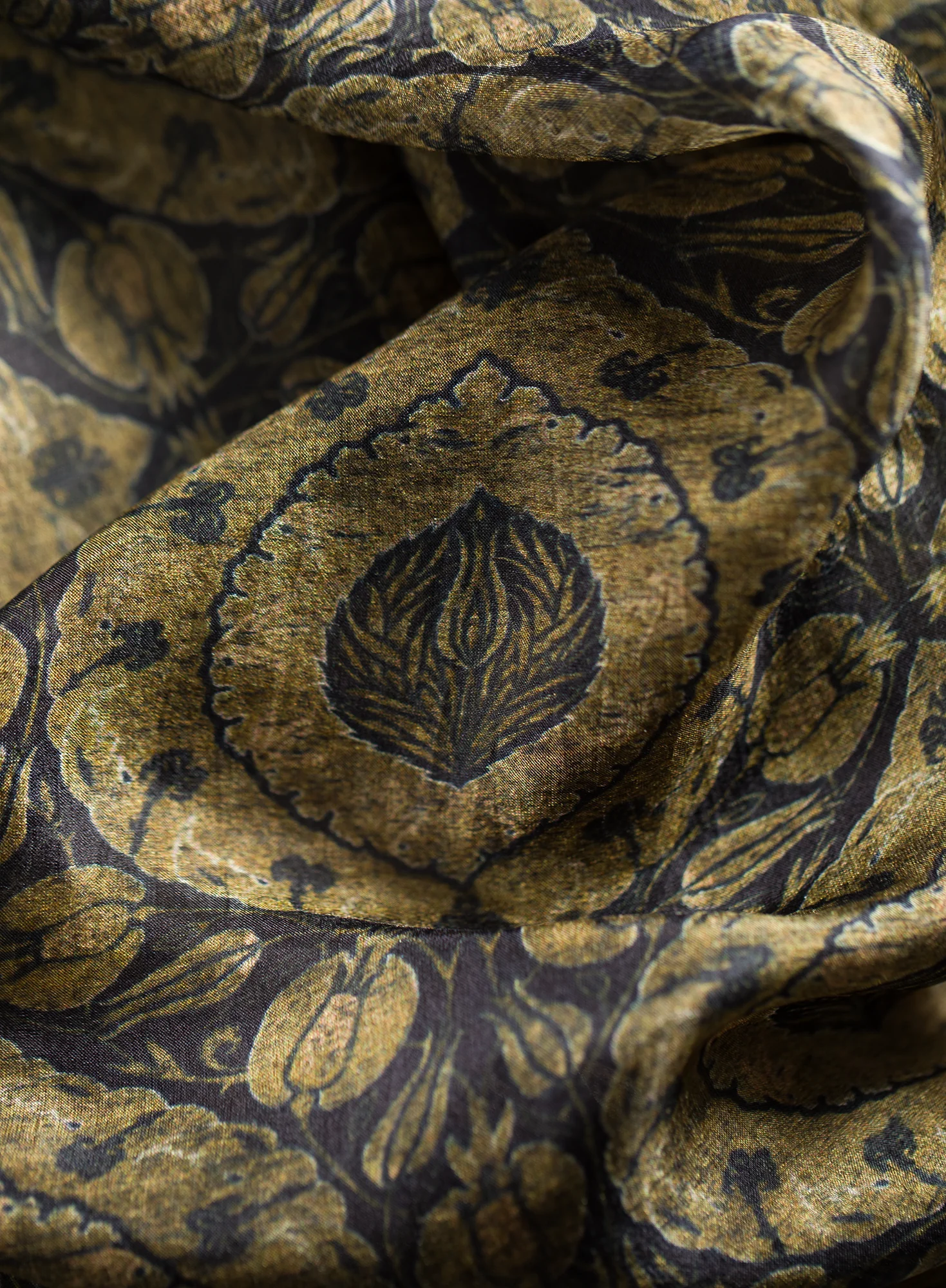 Florentine Scarf - Image 3