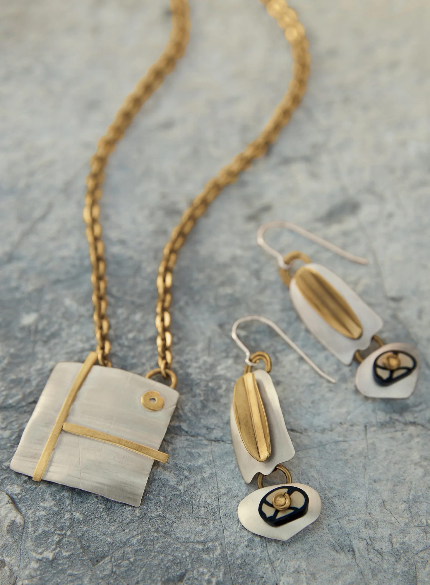 Gallerist Earrings - Image 3