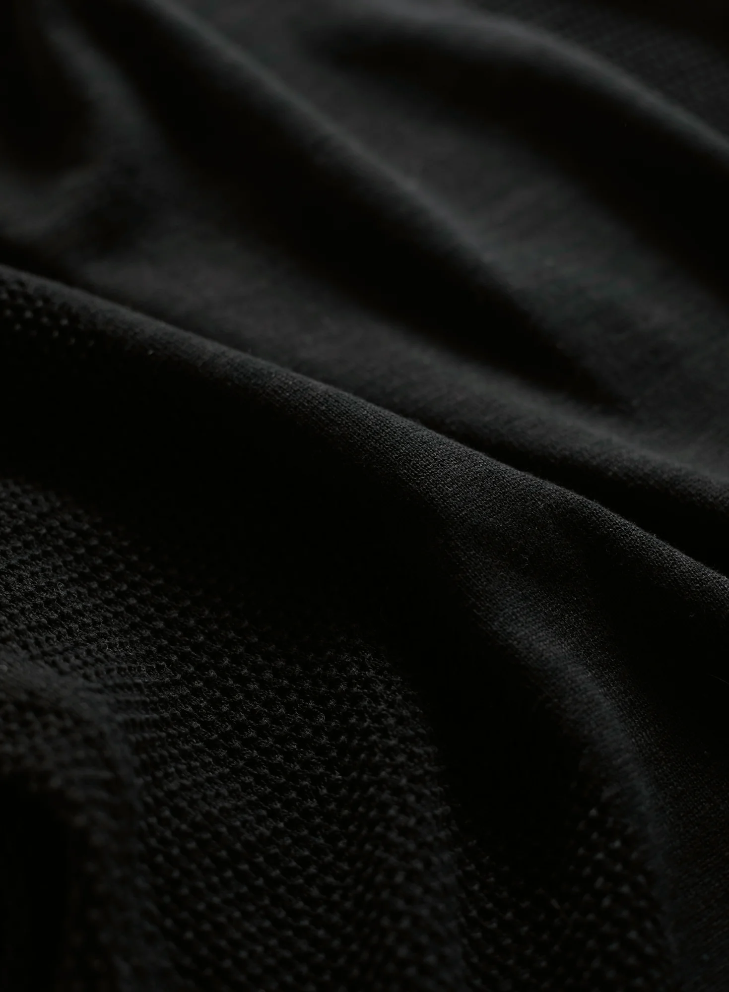 Gallerist Tank - Image 3