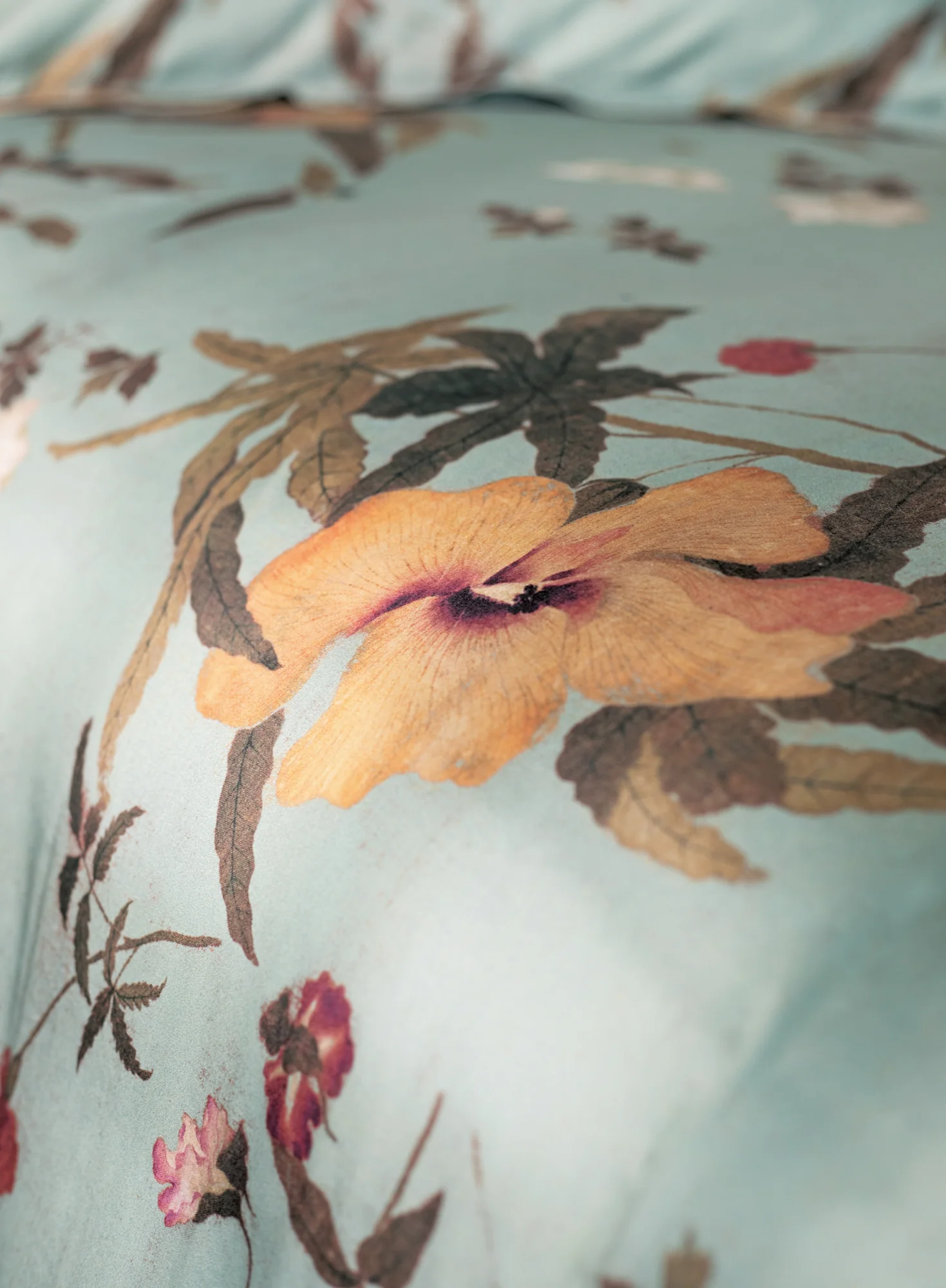 Hibiscus Duvet Cover Set - Image 4