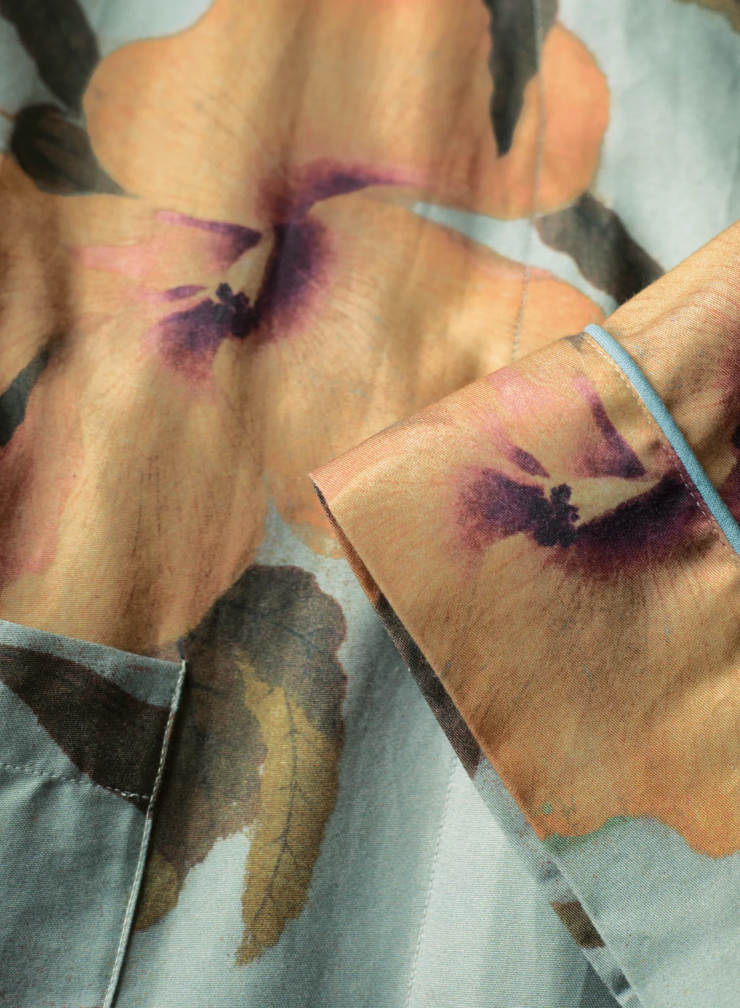Hibiscus Robe - Image 3