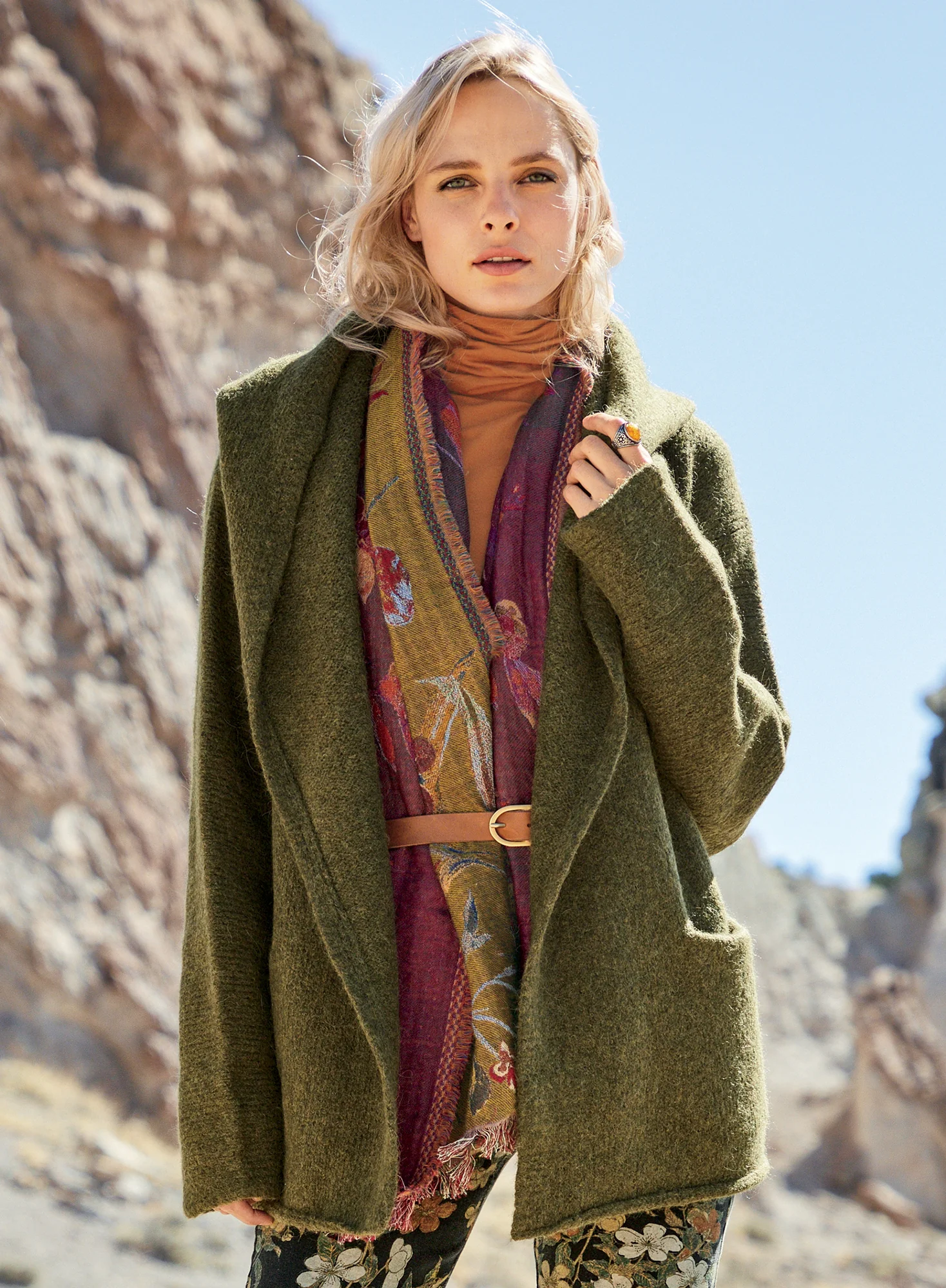 Hibiscus Shawl - Image 5
