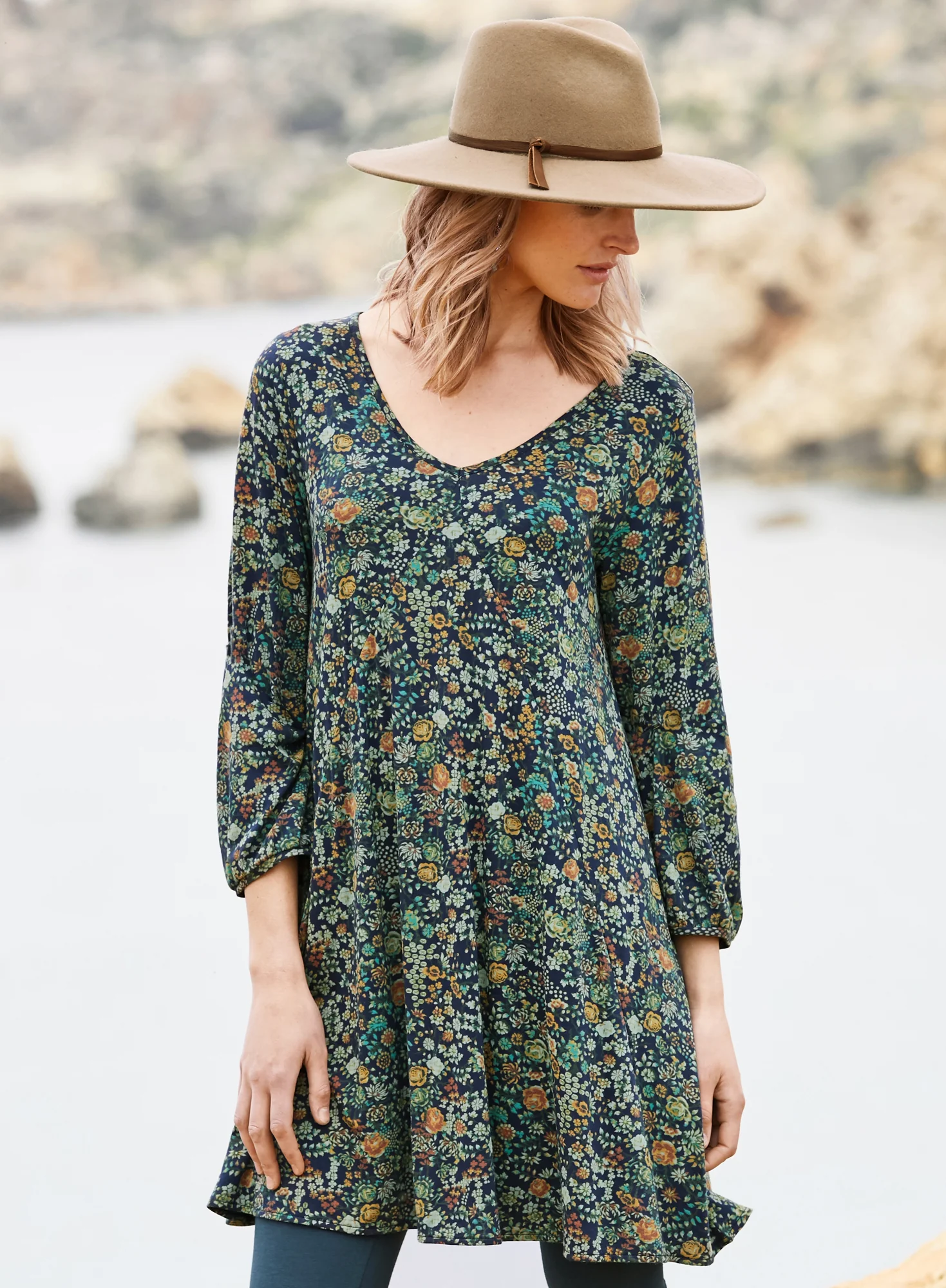 Indigo Rose Tunic - Image 5
