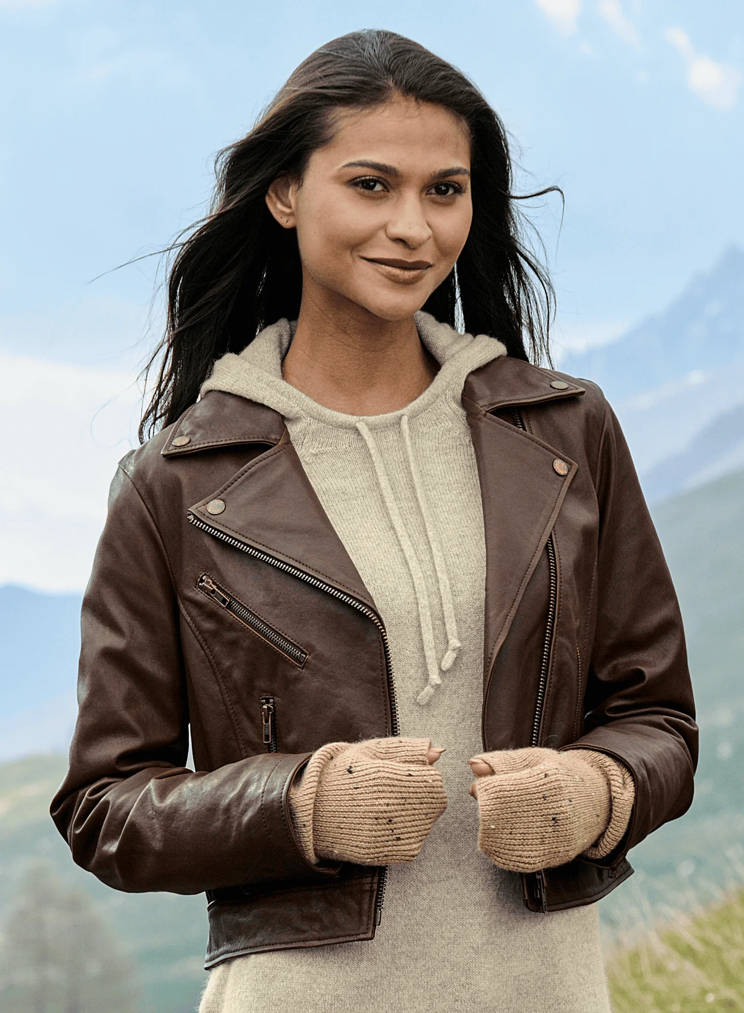 Killarney Fingerless Gloves - Image 4