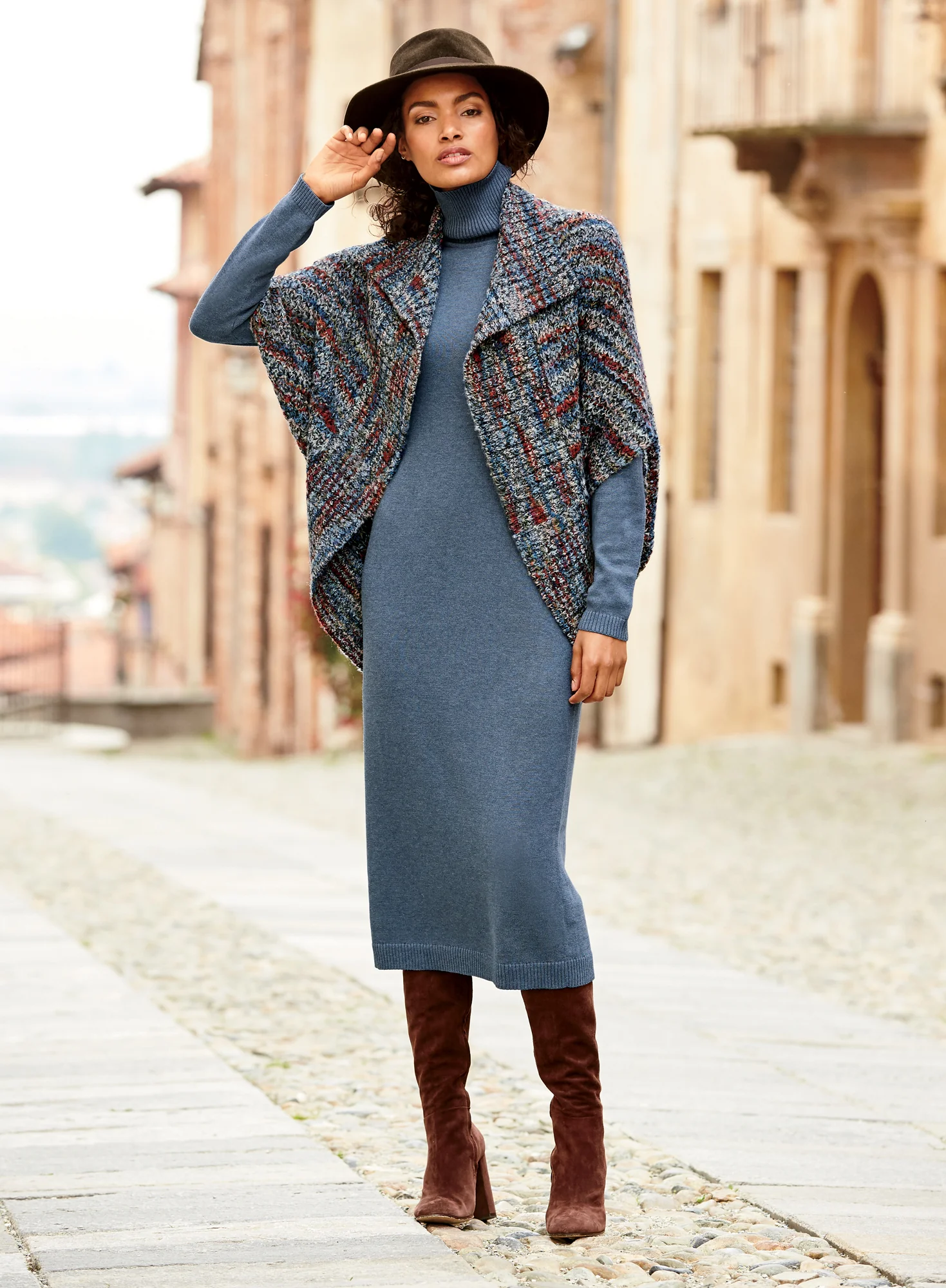 Kira T-Neck Dress 45"