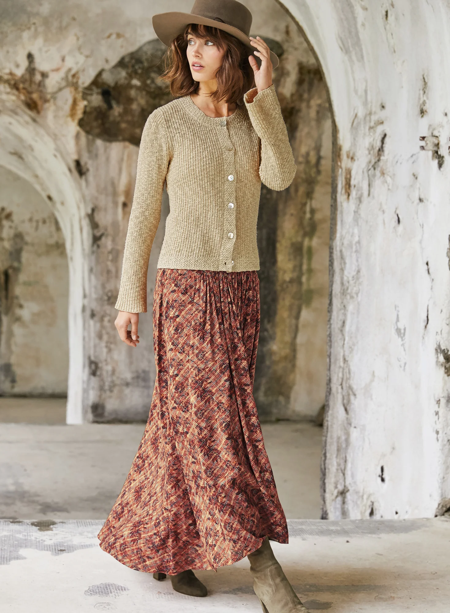 Kirkwall Maxi-Skirt - Image 6