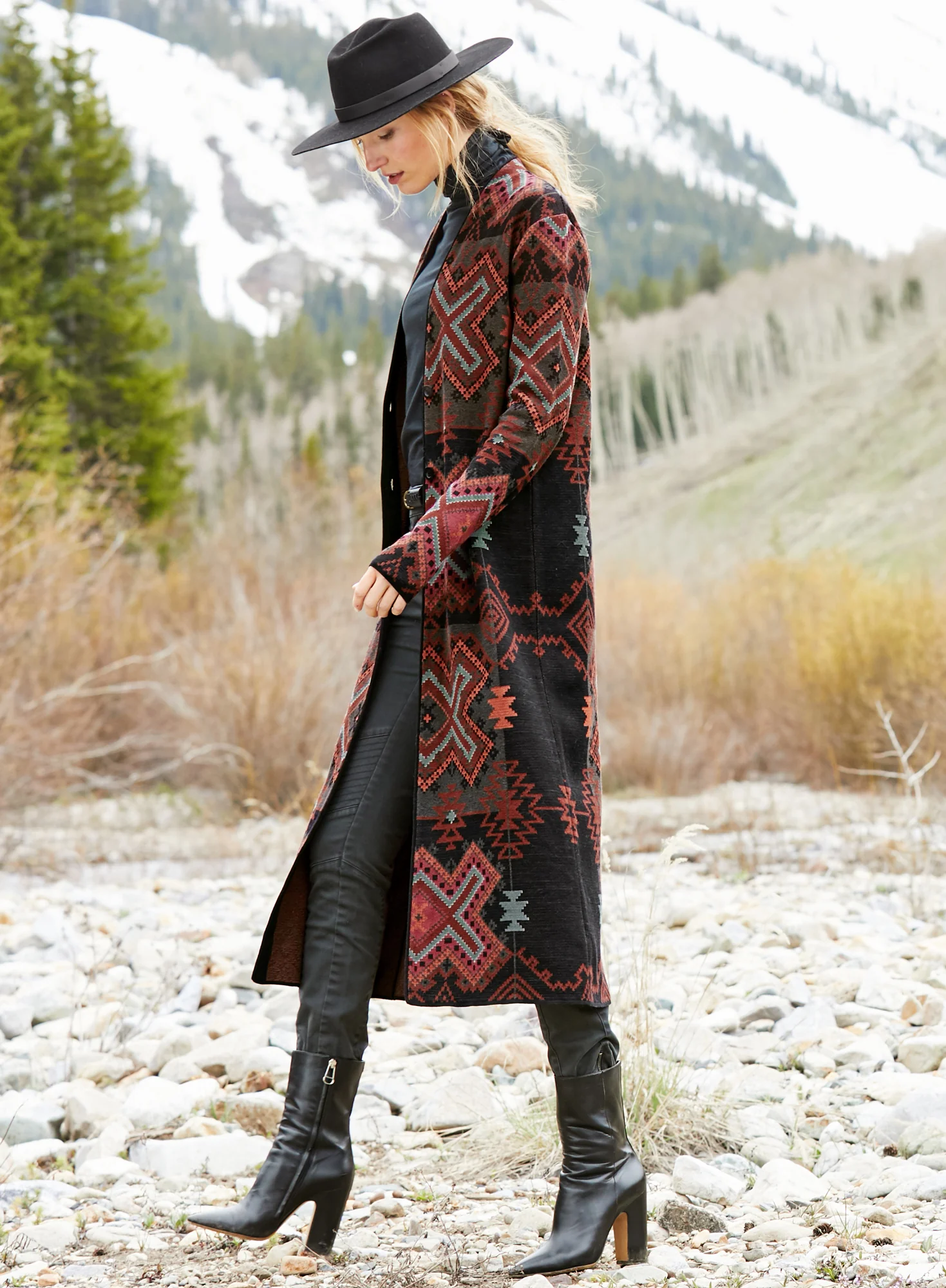 Las Cruces Sweater-Coat - Image 6