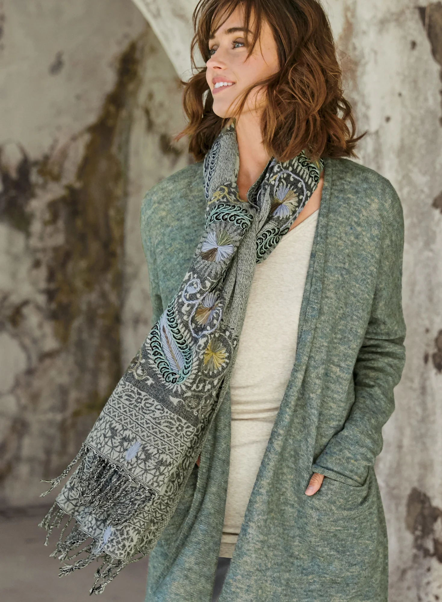 Lavinia Embroidered Shawl - Image 3