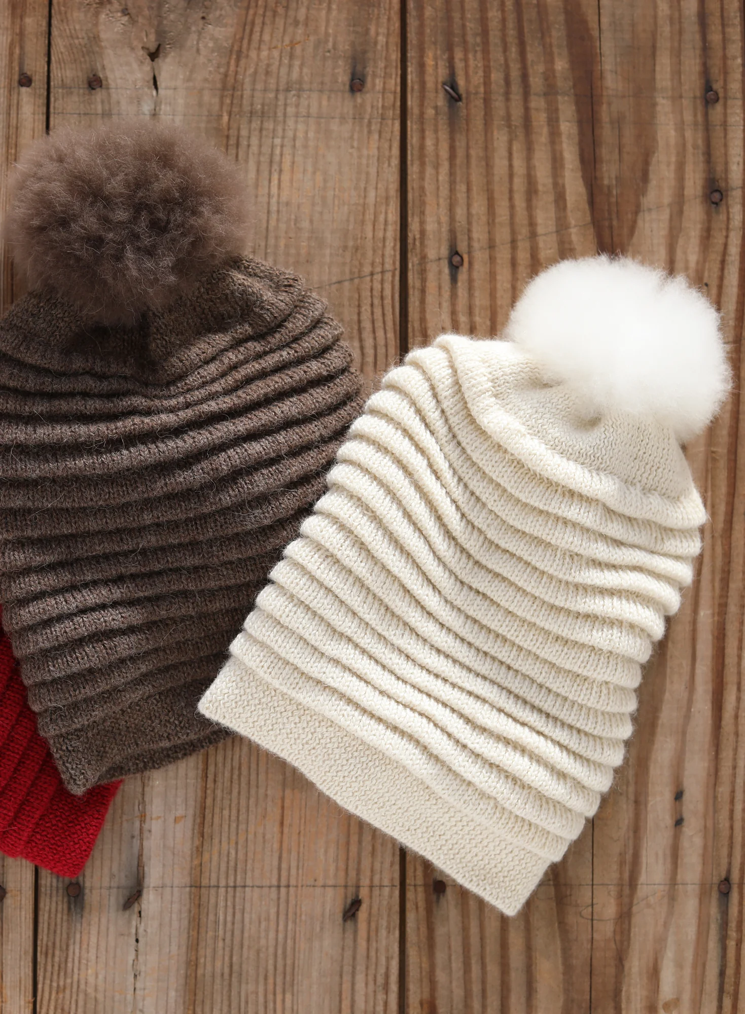 Mackinac Pompom Hat - Image 4