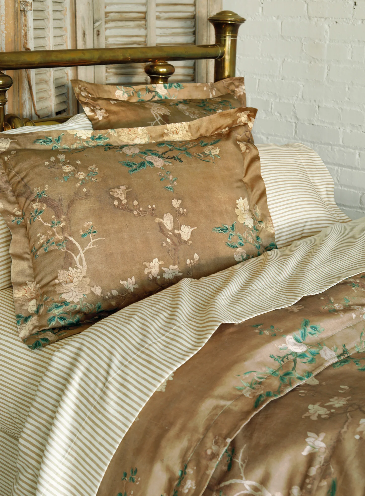 Magnolia Sham - Image 2