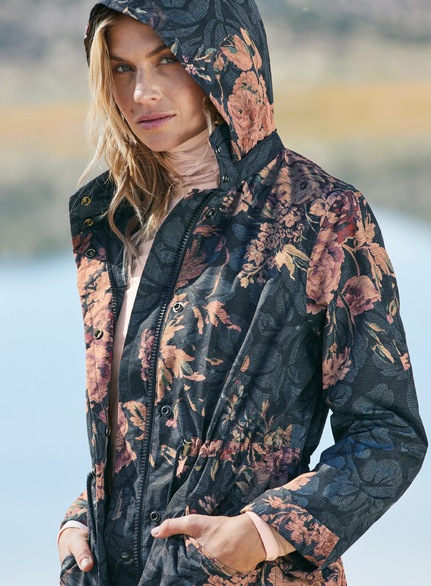 Mercer Island Anorak - Image 5