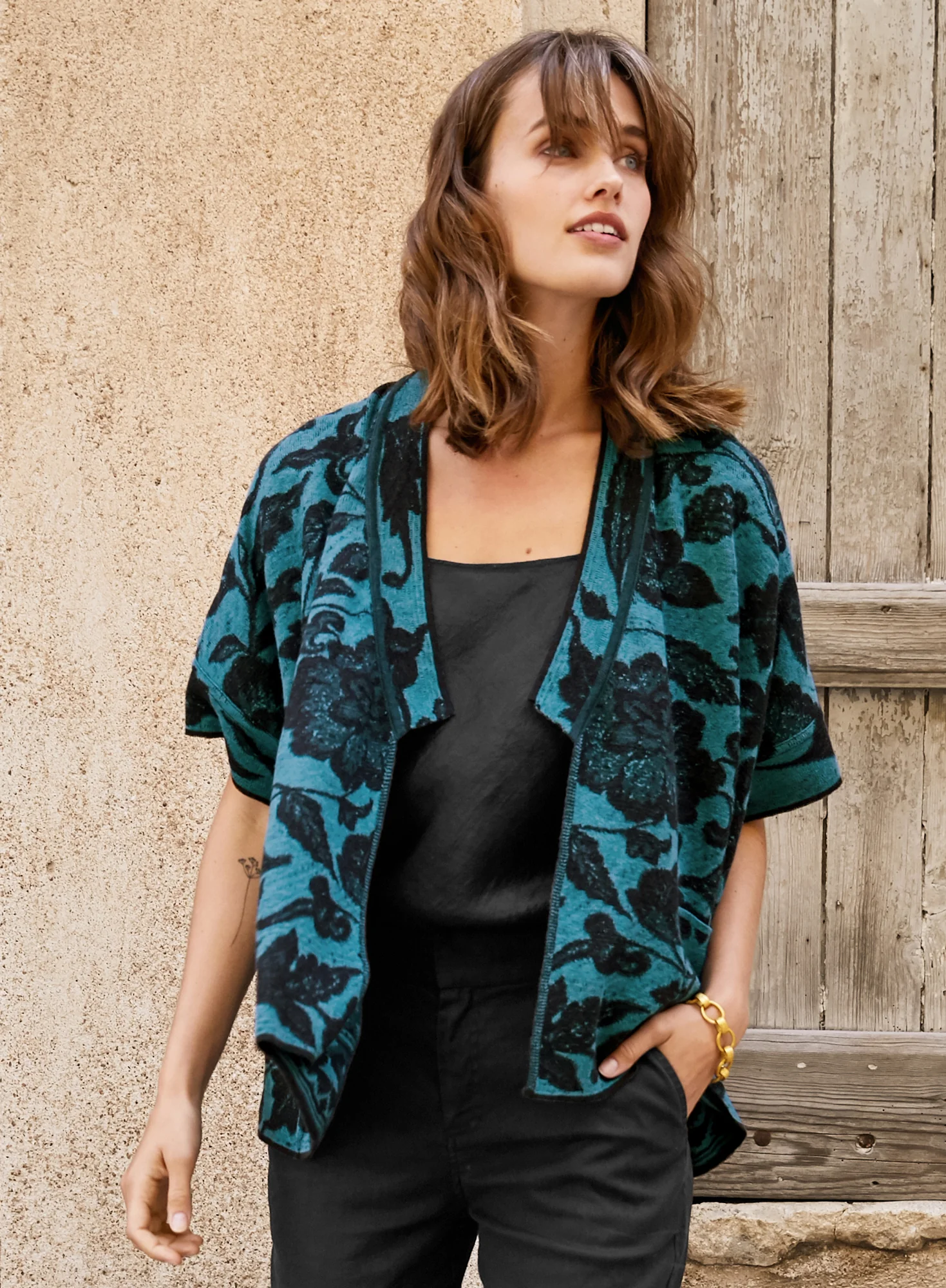 Merida Reversible Kimono - Image 11