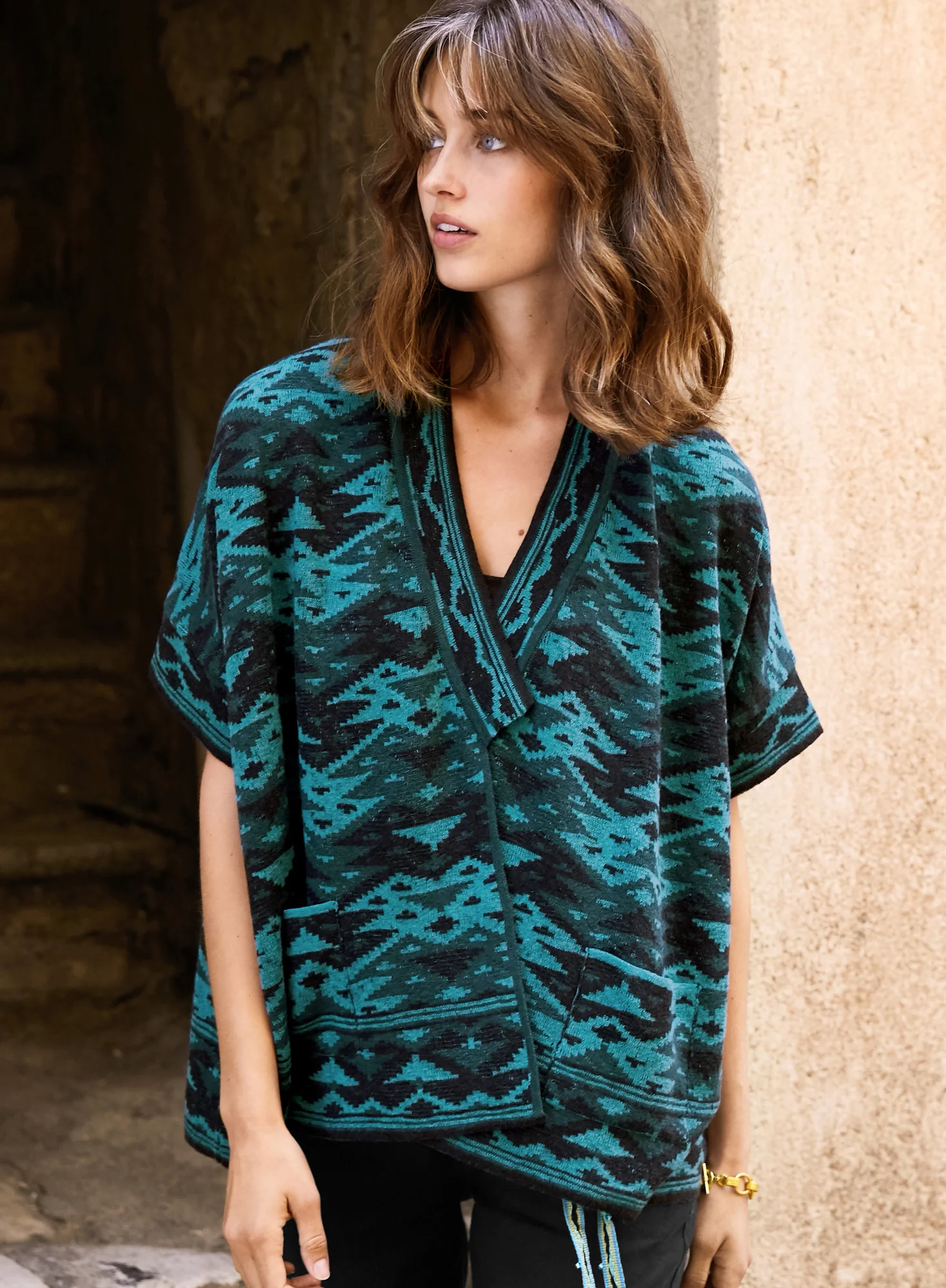 Merida Reversible Kimono - Image 3