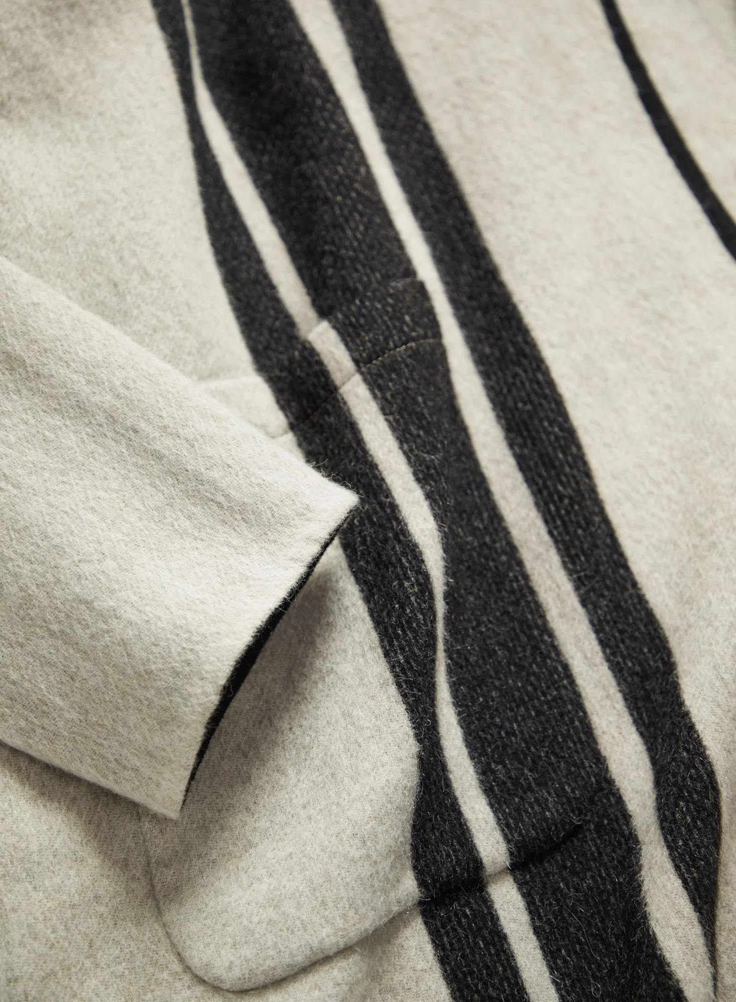 Metropol Coat - Image 3