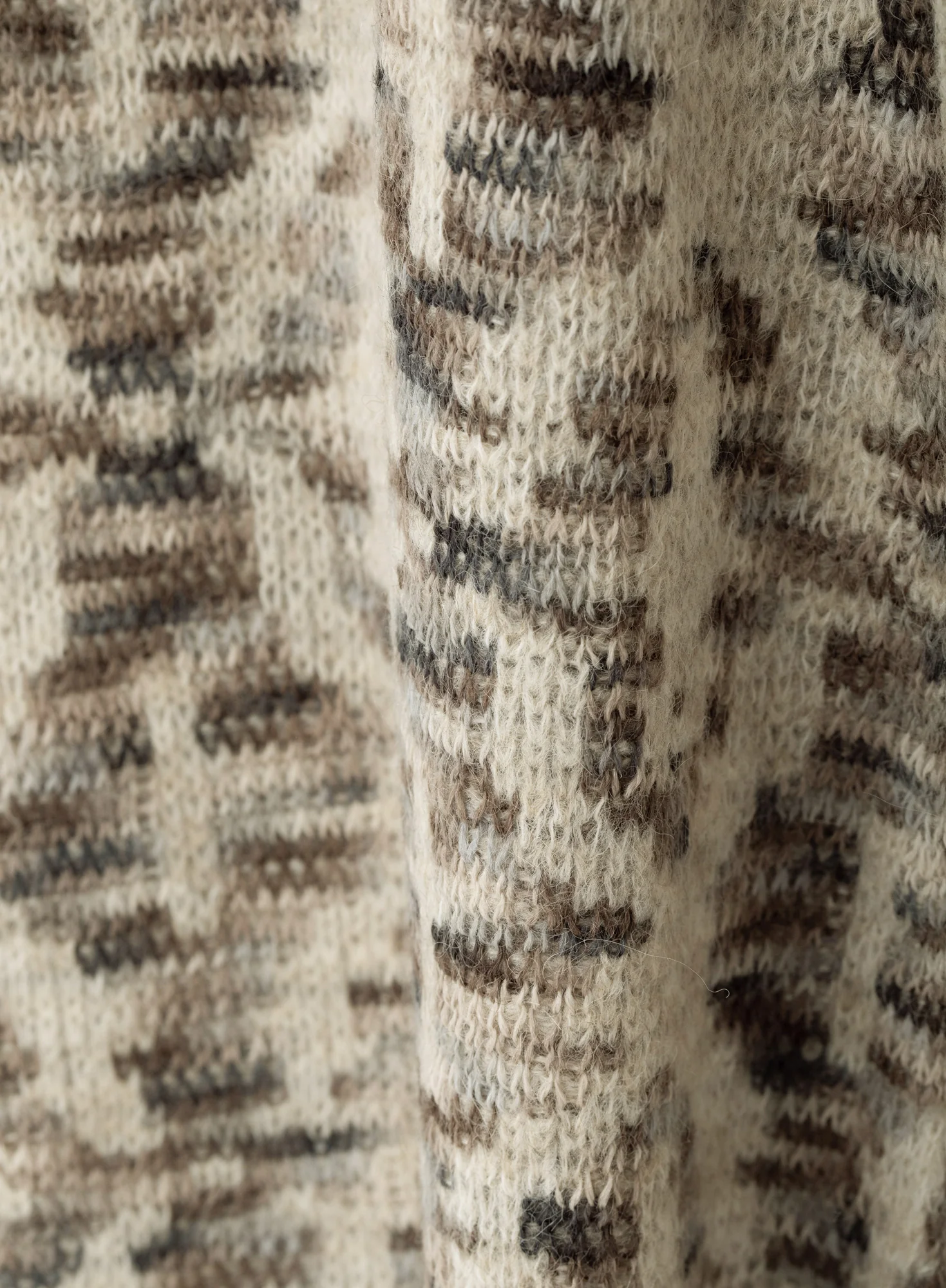 Mirage Reversible Kimono - Image 3